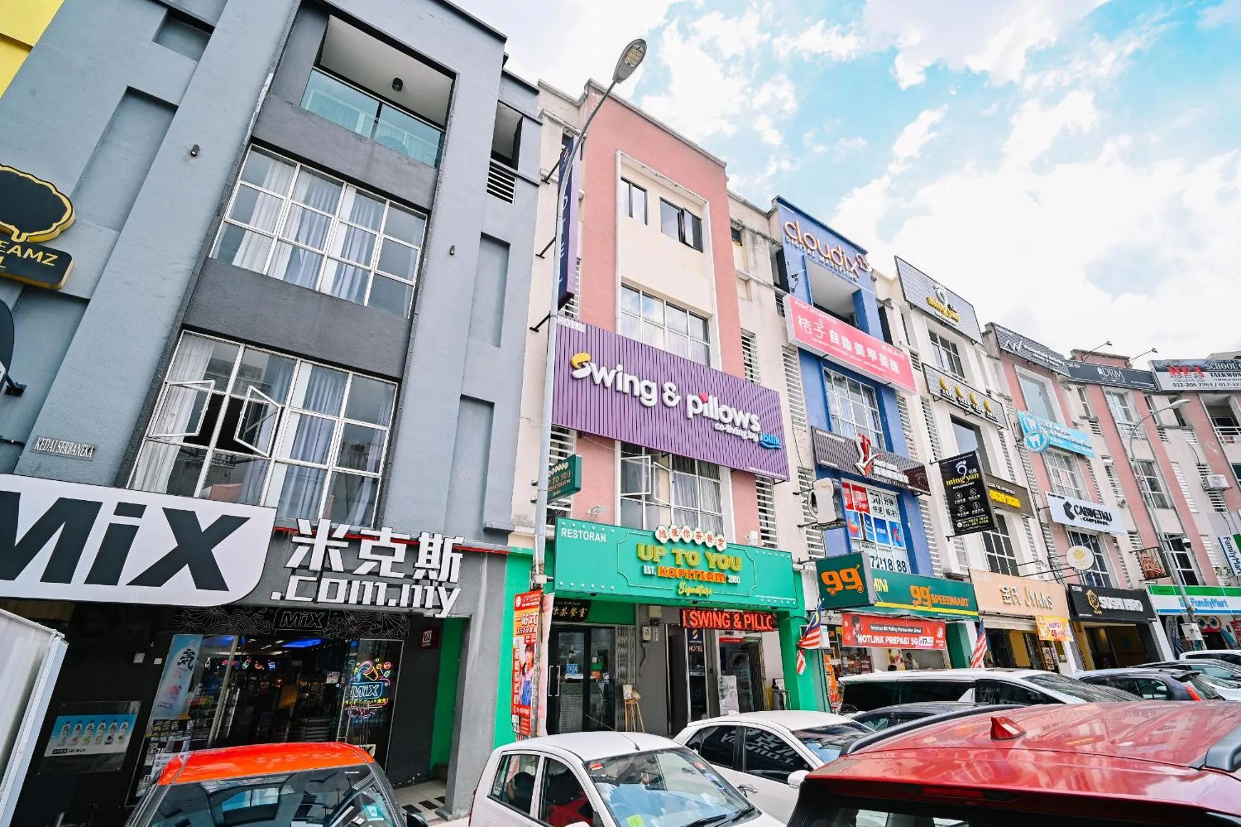 Property building in Swing & Pillows - KL Sri Petaling