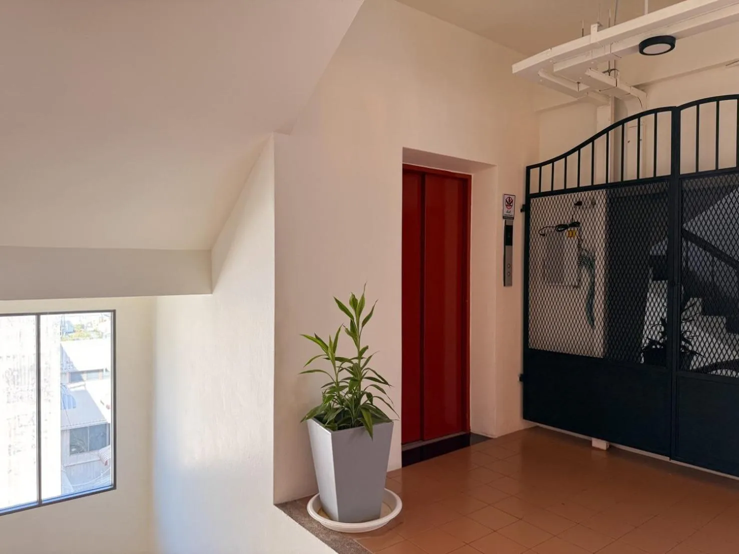 elevator in SO Zen Hotel Silom Bangkok