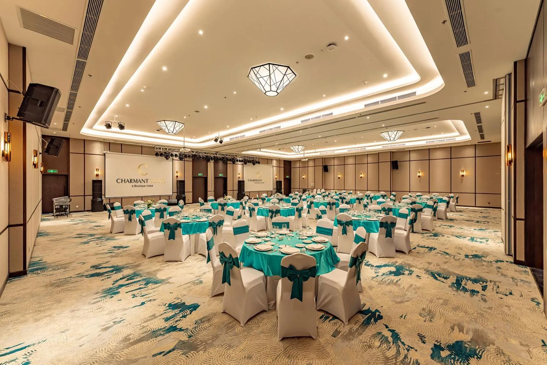 wedding in Charmant Suites a Boutique Hotel Can Tho