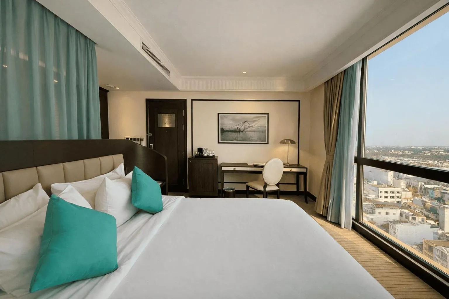 Bedroom, Bed in Charmant Suites a Boutique Hotel Can Tho