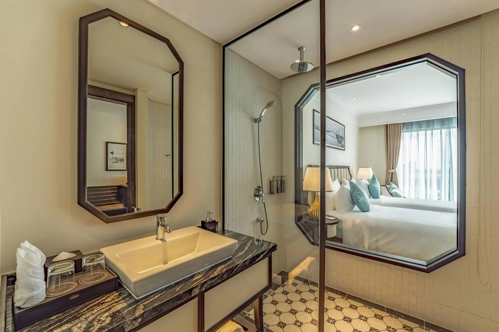 Bathroom, Bed in Charmant Suites a Boutique Hotel Can Tho