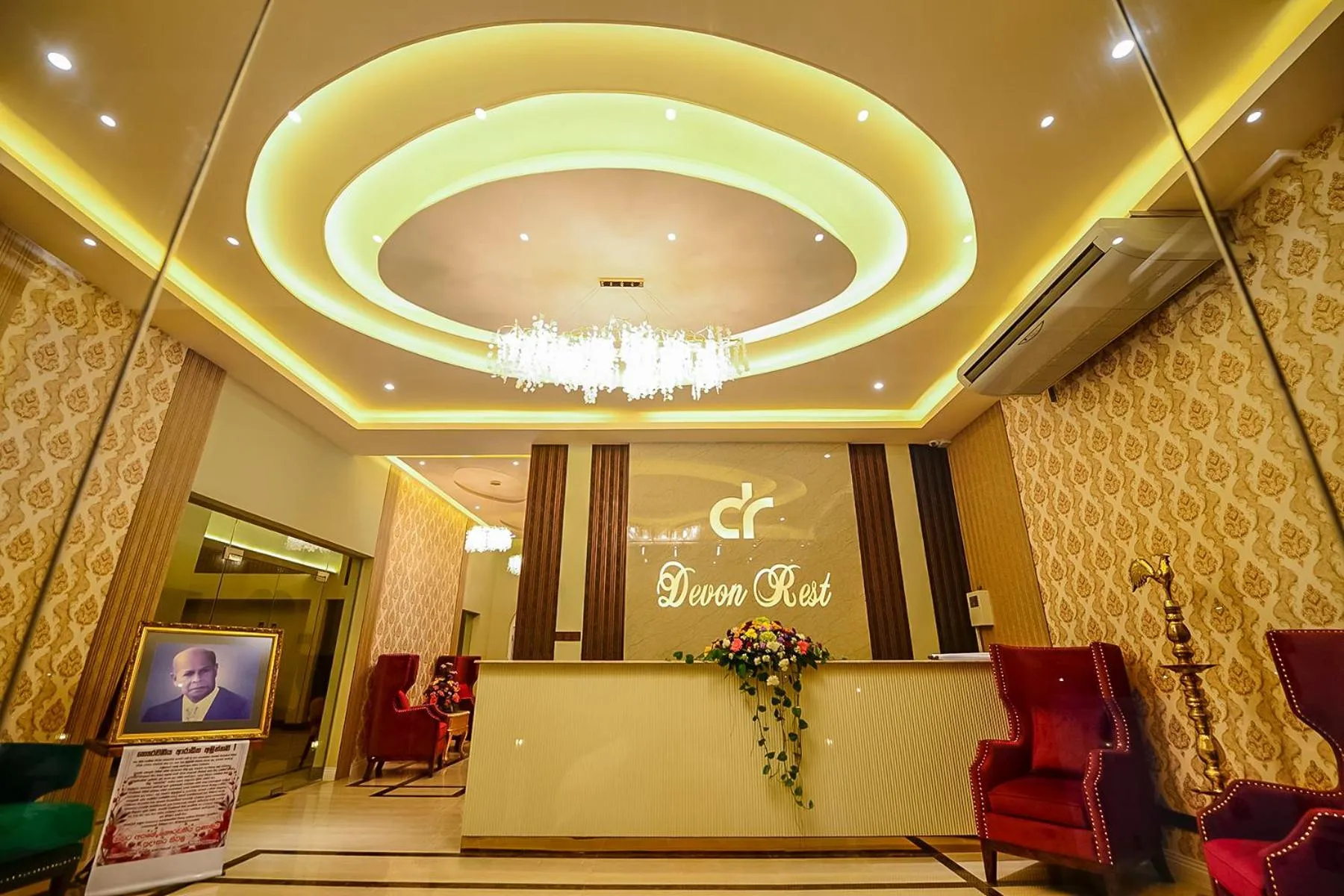 Seating area in Devon Rest