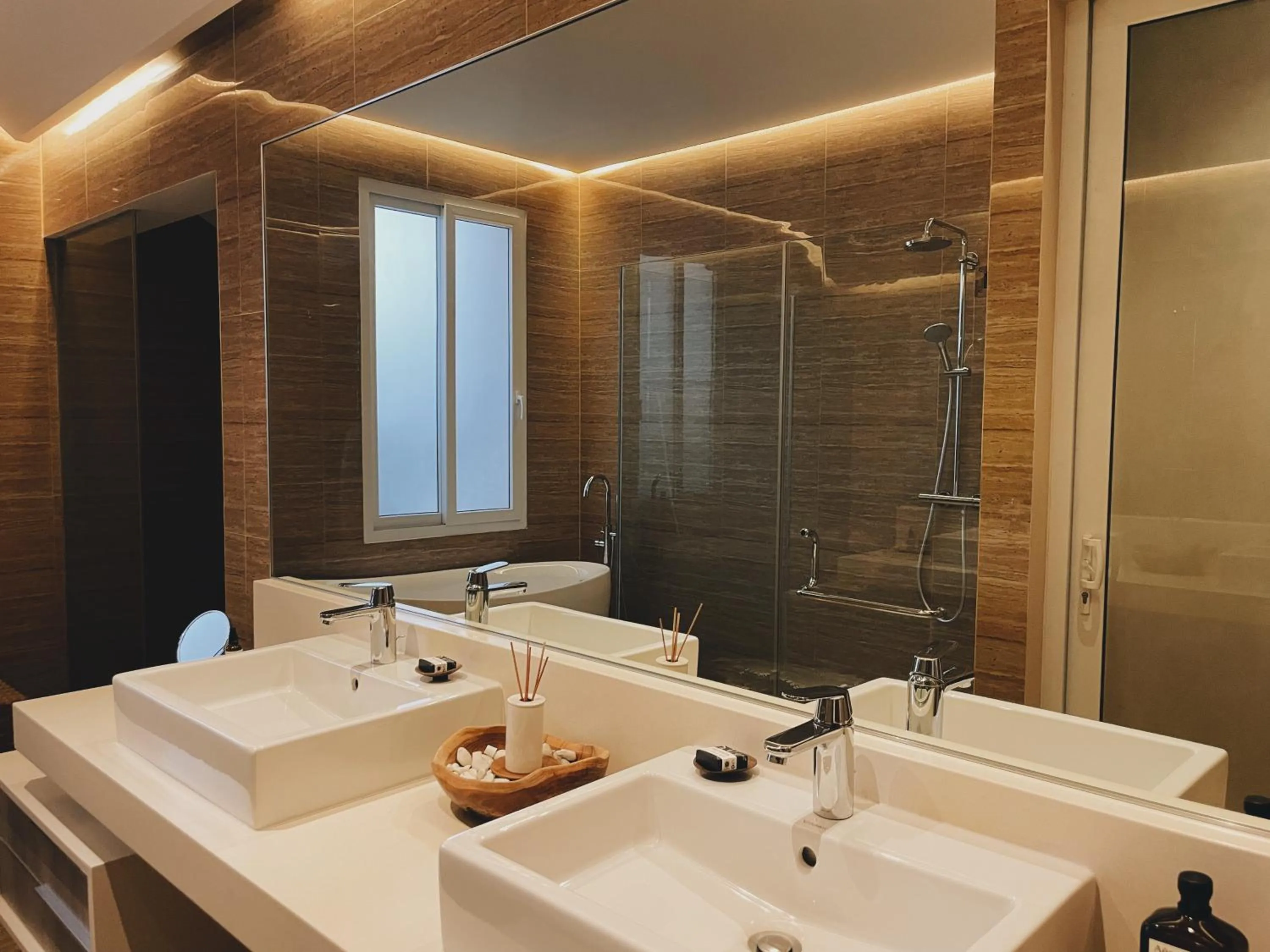 Toilet in Kula Kara Villas Bingin, Uluwatu