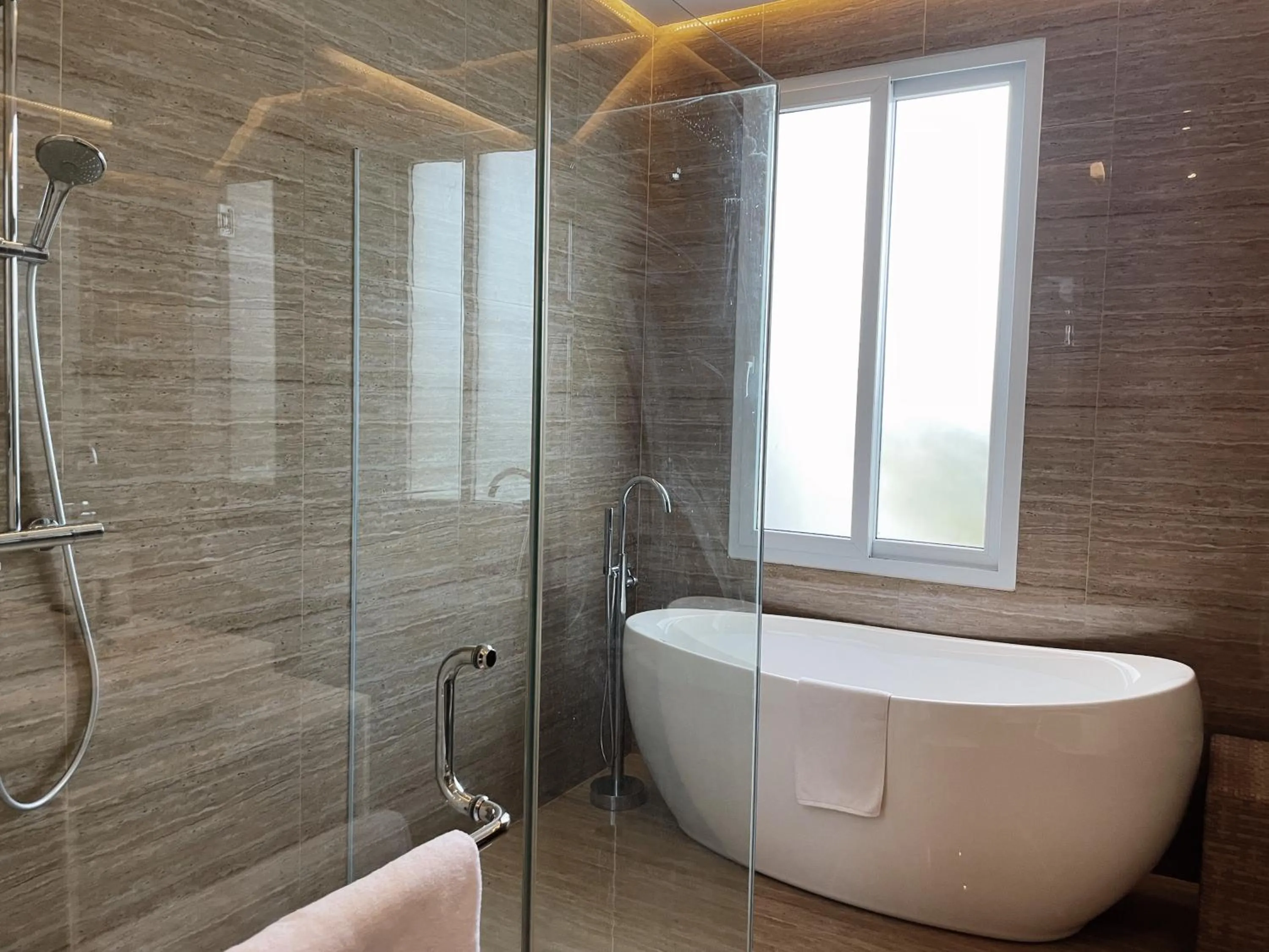 Bathroom in Kula Kara Villas Bingin, Uluwatu