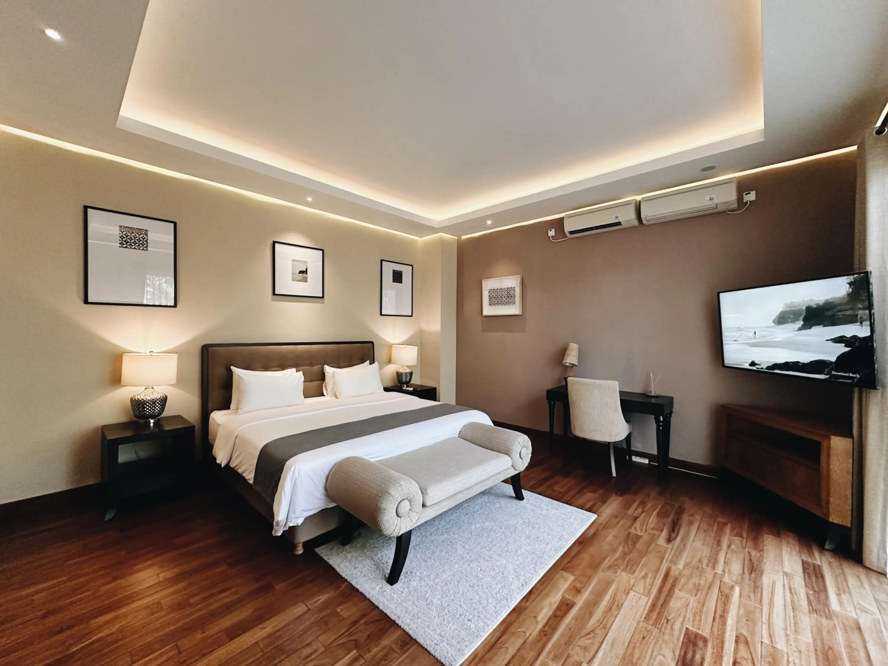 Photo of the whole room, Bed in Kula Kara Villas Bingin, Uluwatu