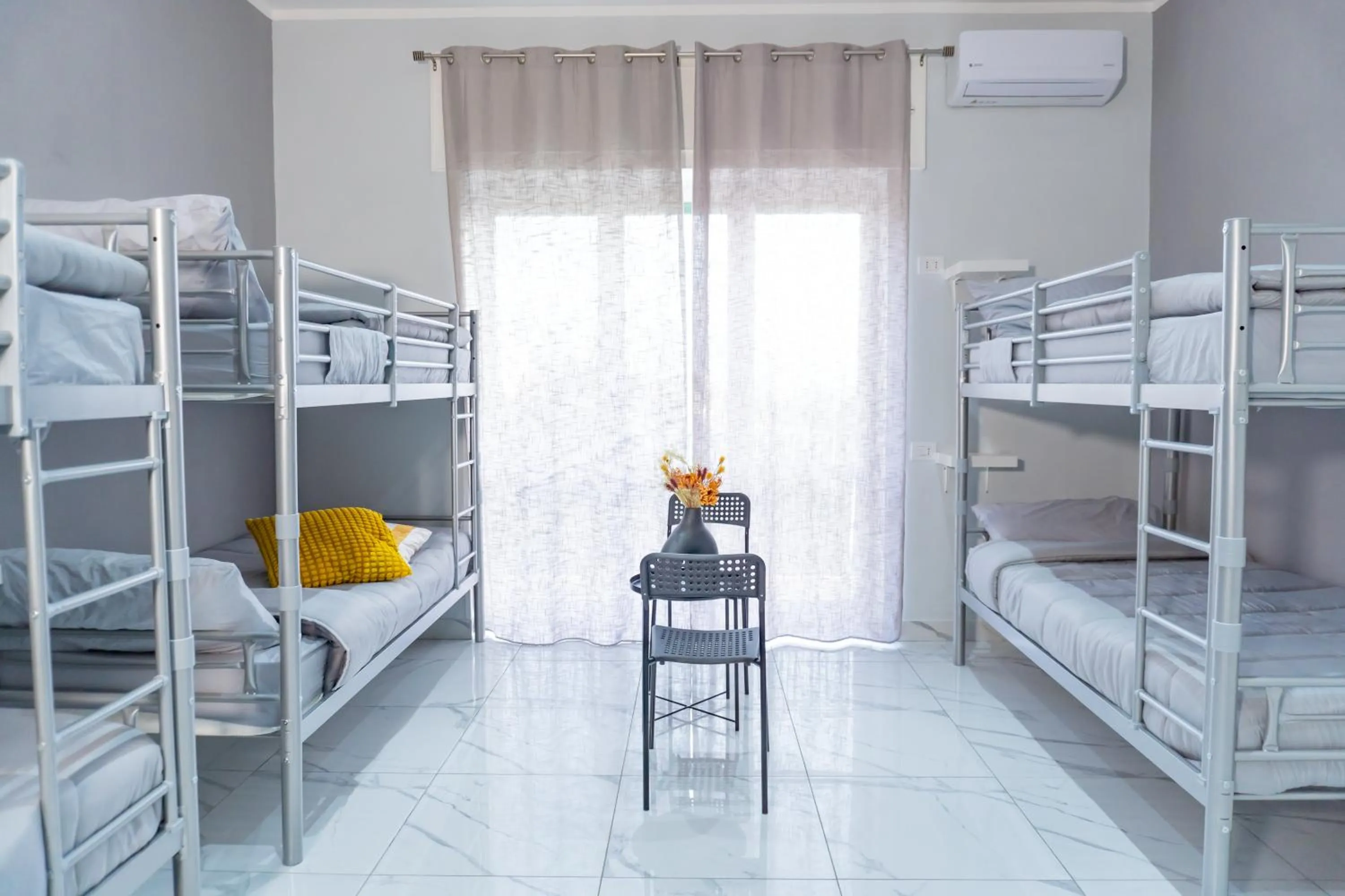 Bedroom, Bed in Hostel Partenope