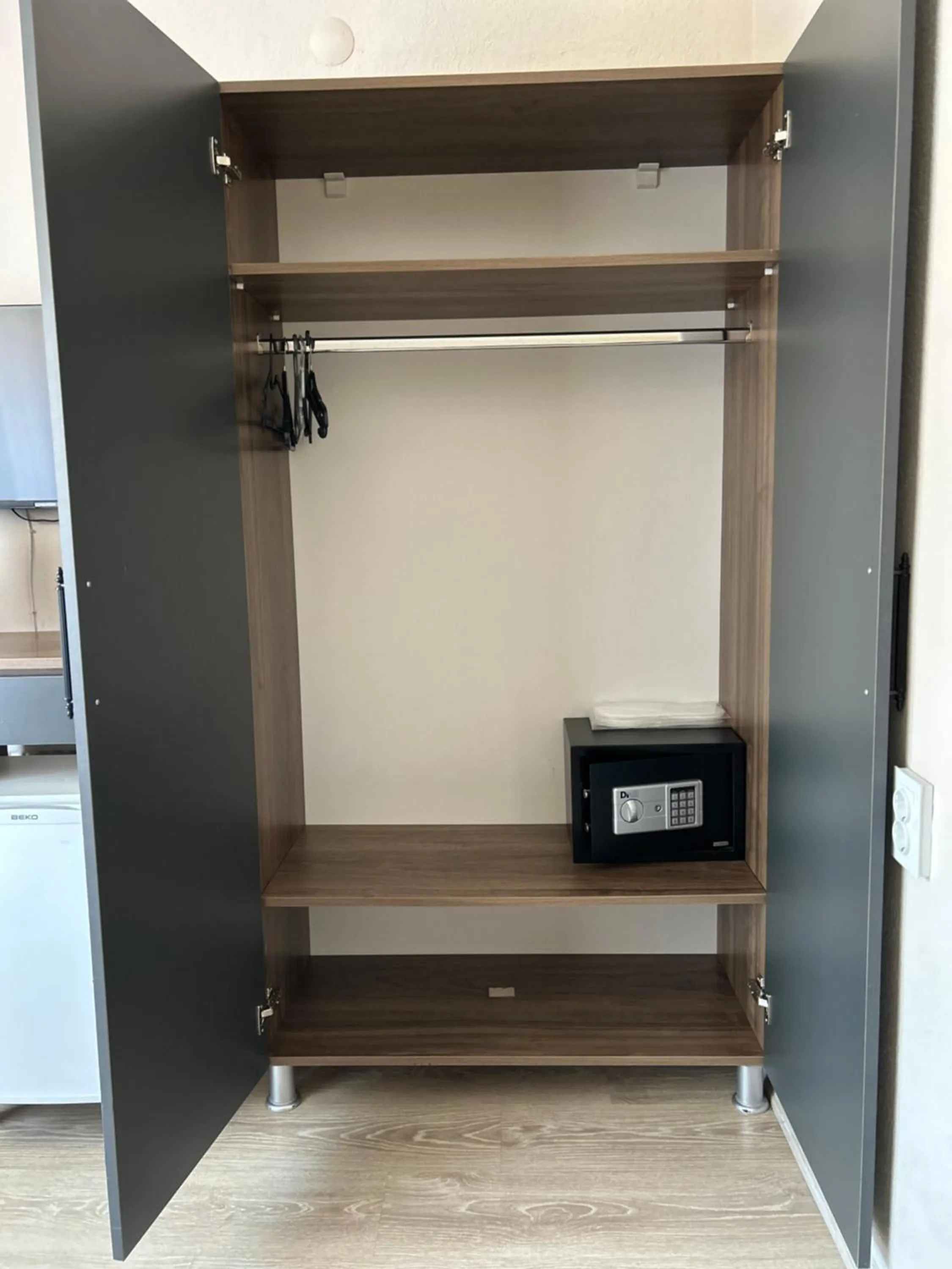 safe in Cord Hotel & Resort