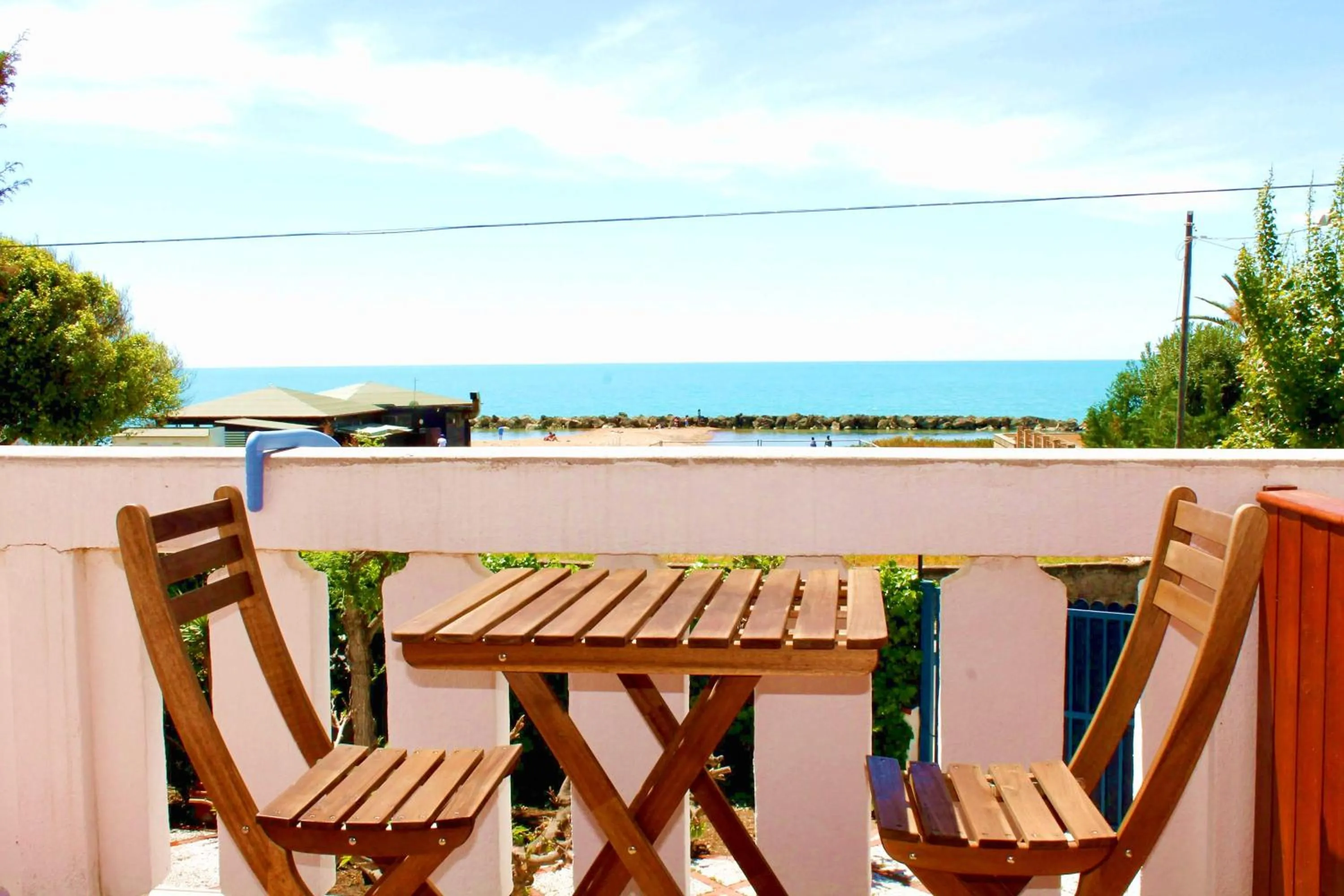 Sea view in B&B Nettuno San Leone