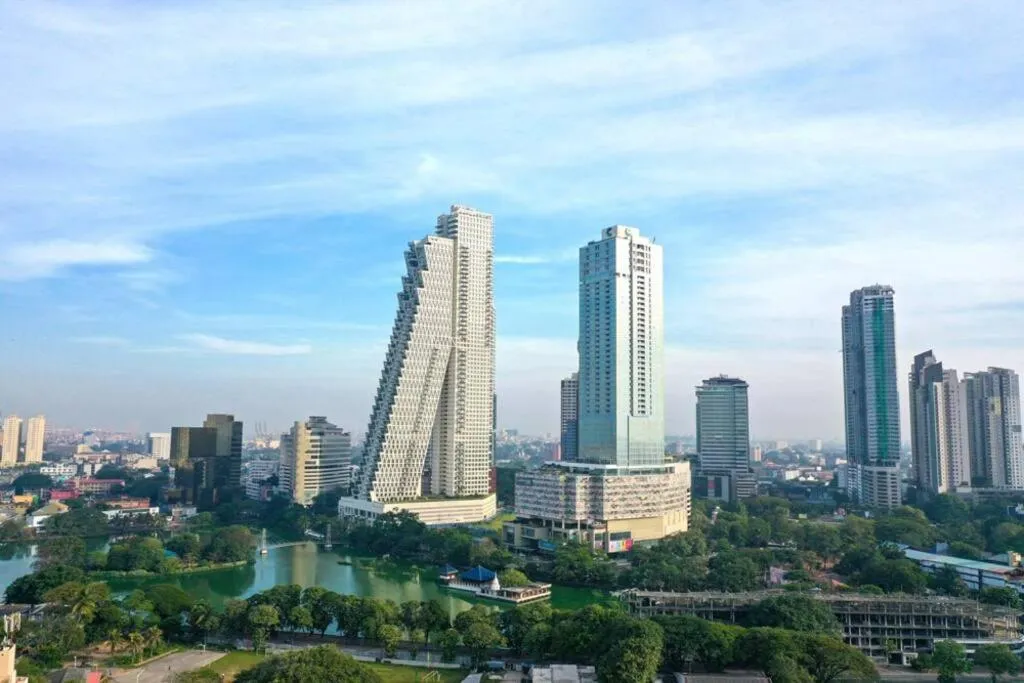 Property building in Altair Luxury Colombo by Miracle