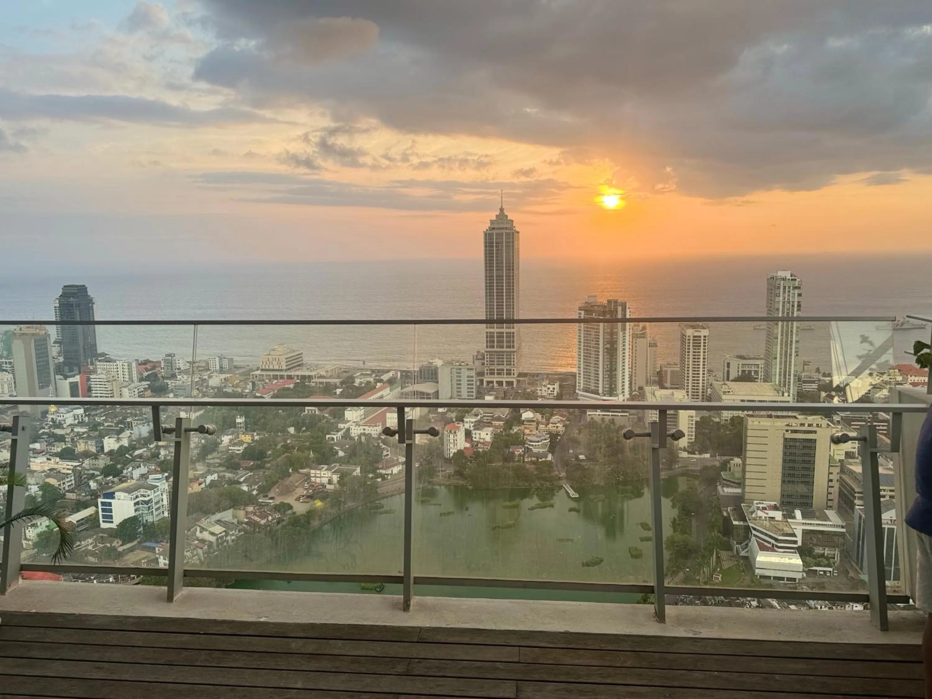 Altair Luxury Colombo by Miracle