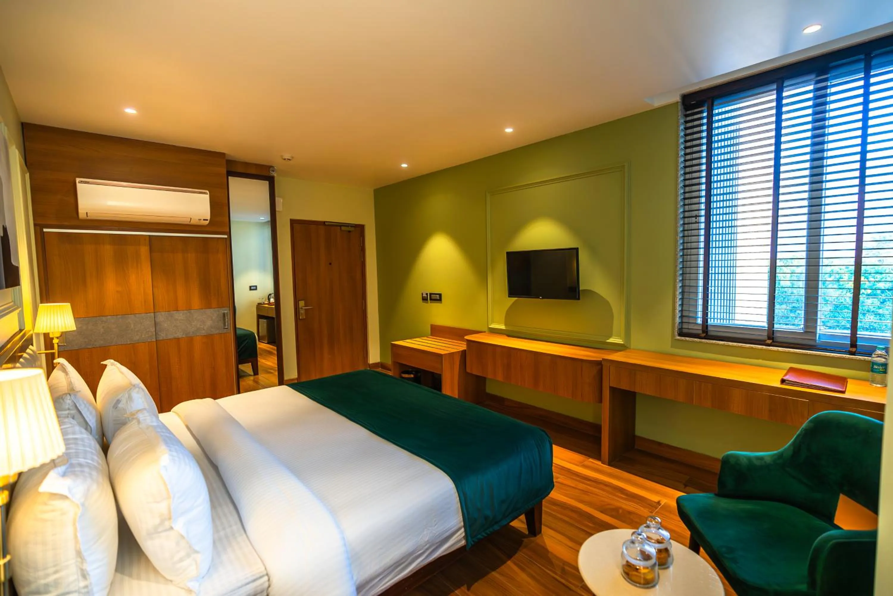 Bedroom in Clarks Inn Express, Rishikesh