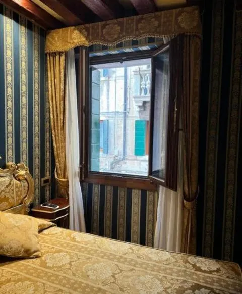 Bed in Ca' San Zaccaria