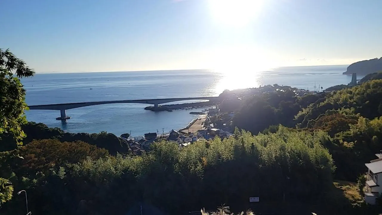 COUSCOUS Glamping Manazuru