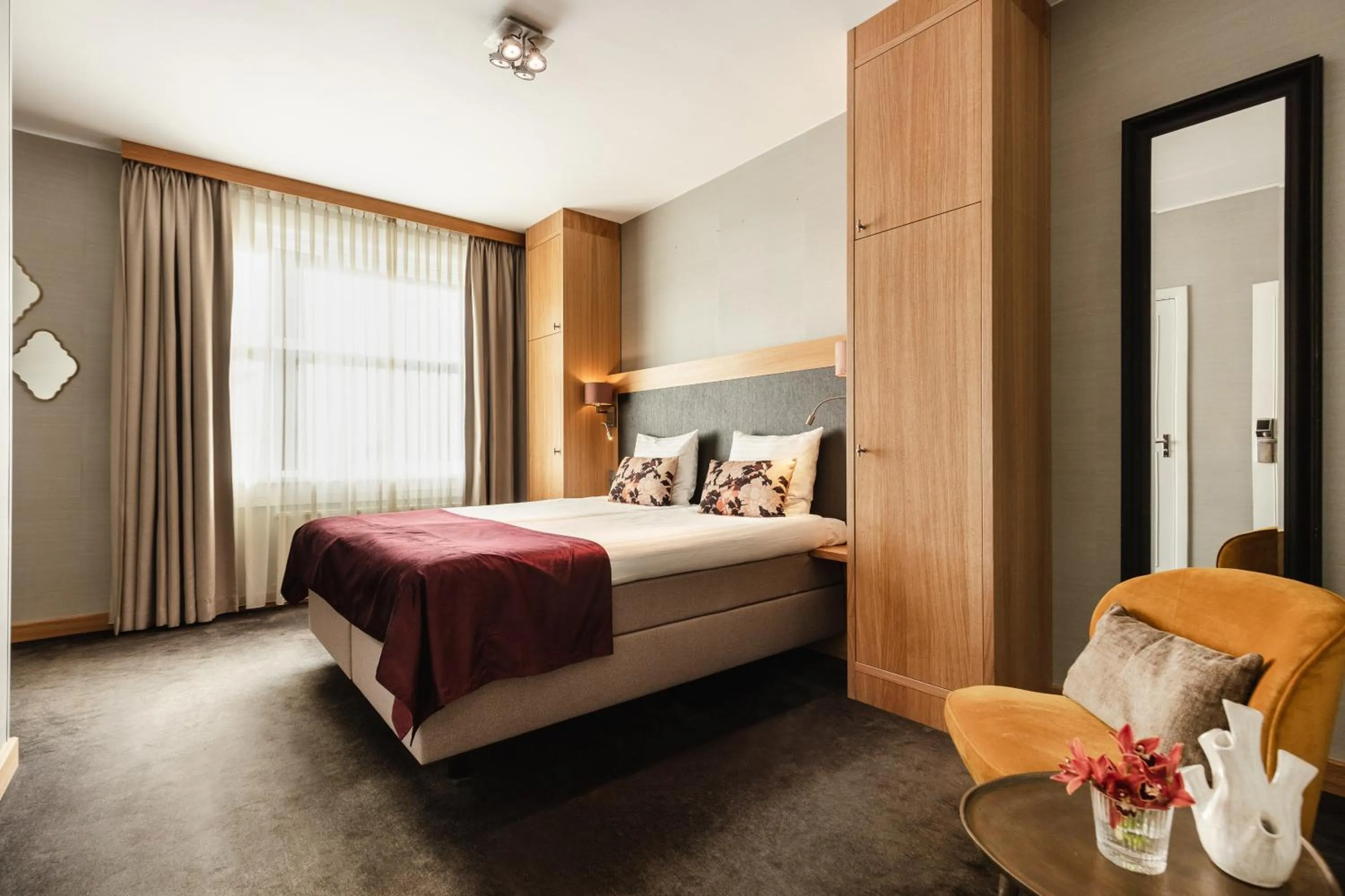 Photo of the whole room, Bed in The Delphi - Amsterdam Townhouse