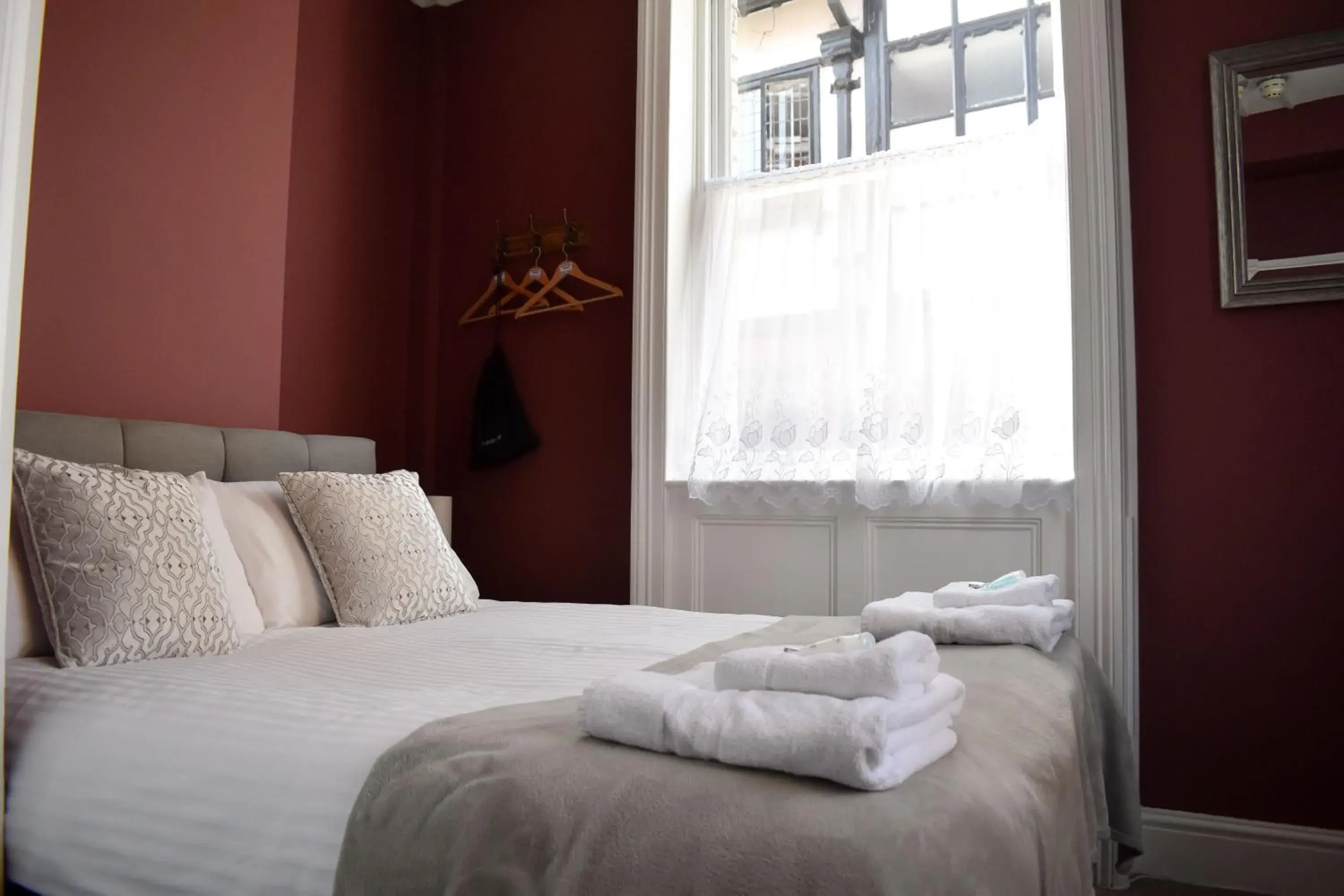 Economy Double Room in Grosvenor Place Guest House Economy Double Room in Grosvenor Place Guest House