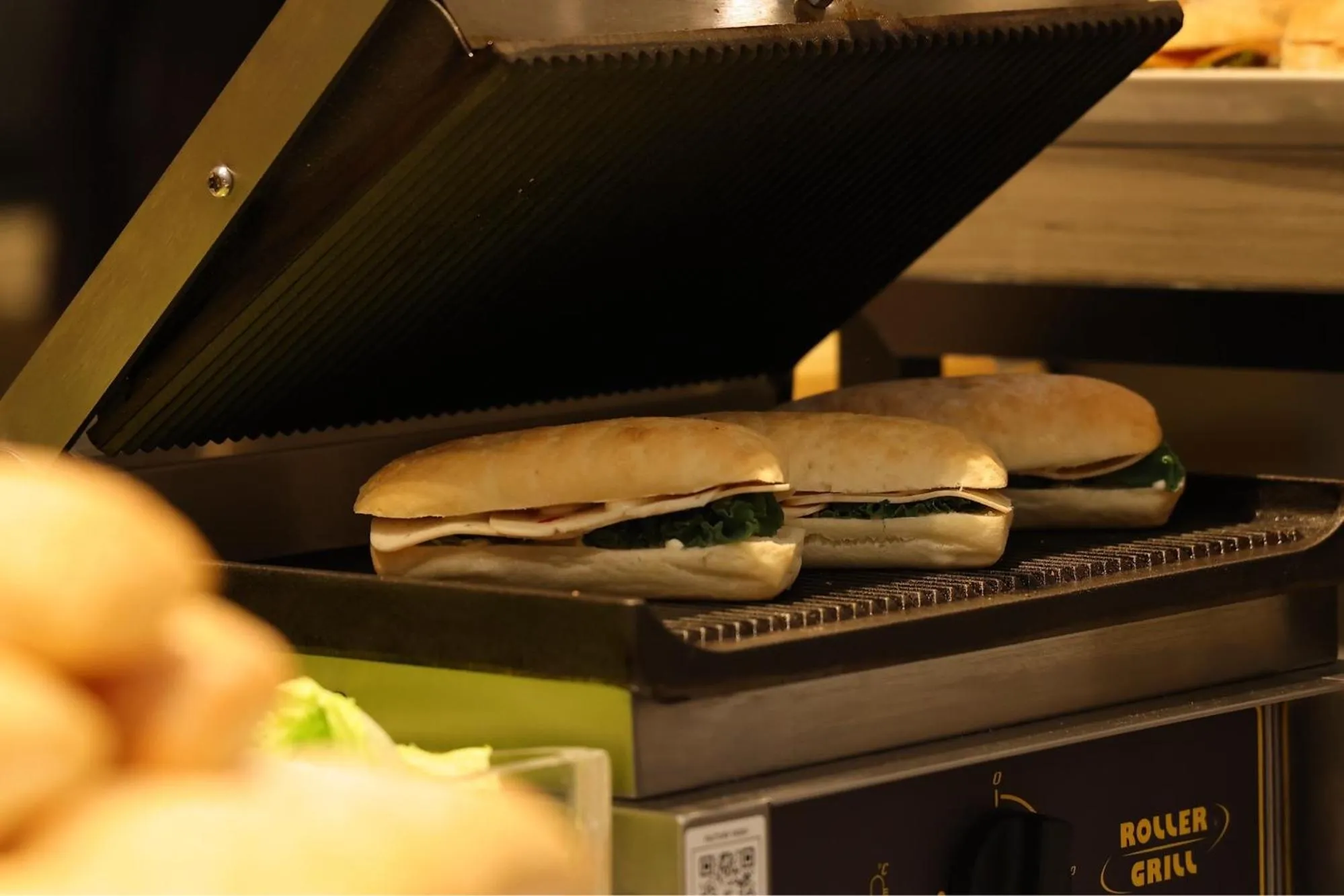 Breakfast in Courtyard by Marriott Beijing Changping