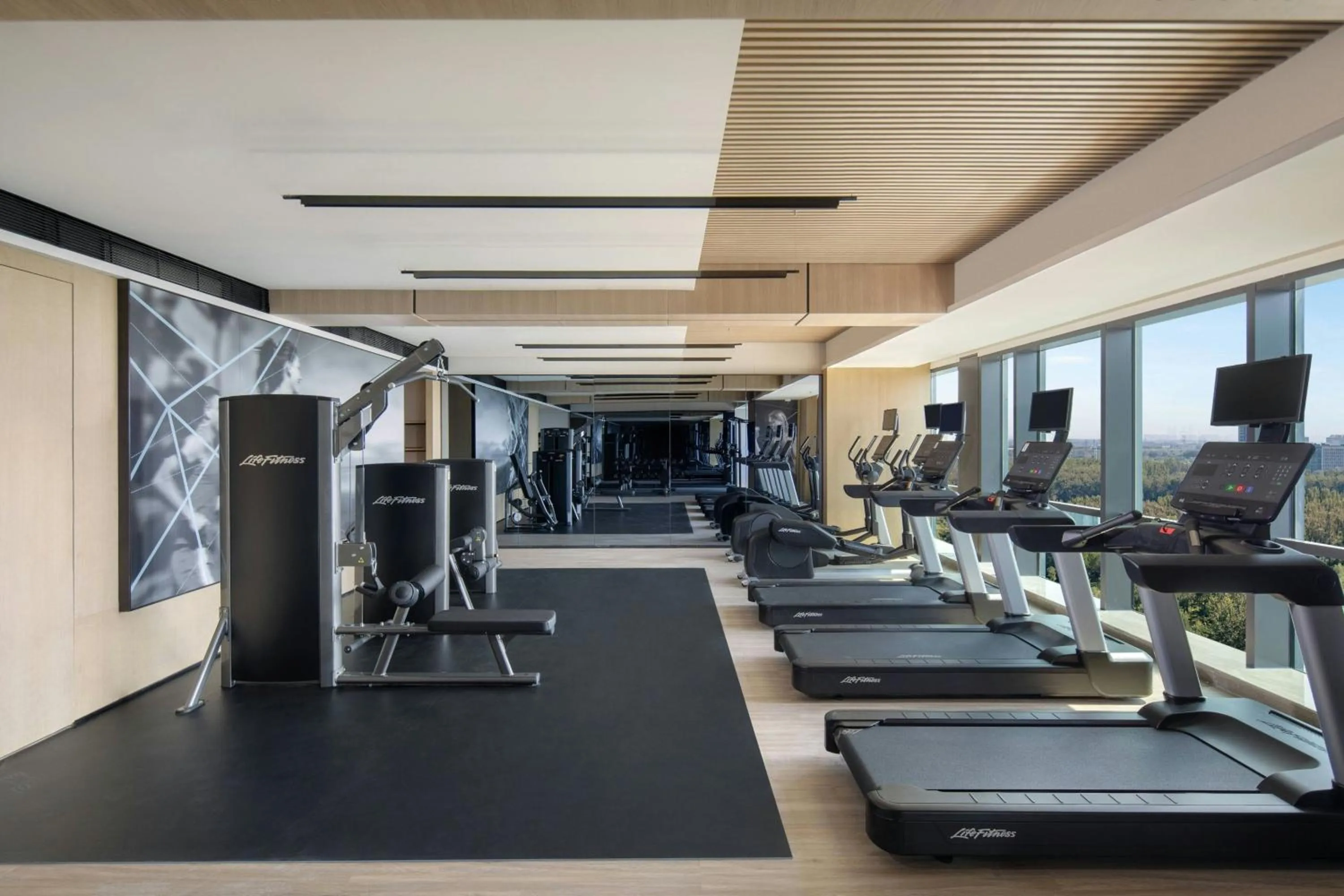 Fitness centre/facilities in Courtyard by Marriott Beijing Changping