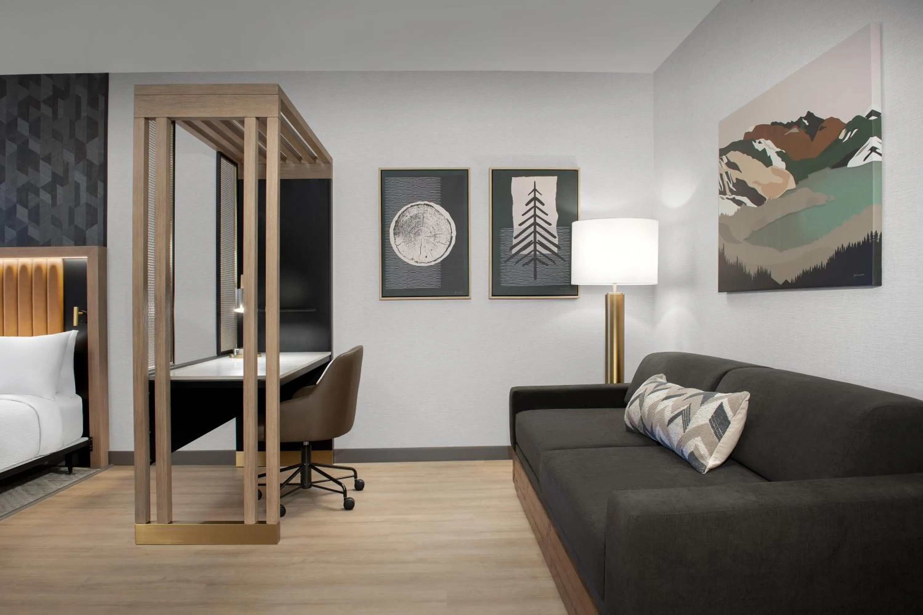 Bed in SpringHill Suites by Marriott Sandpoint