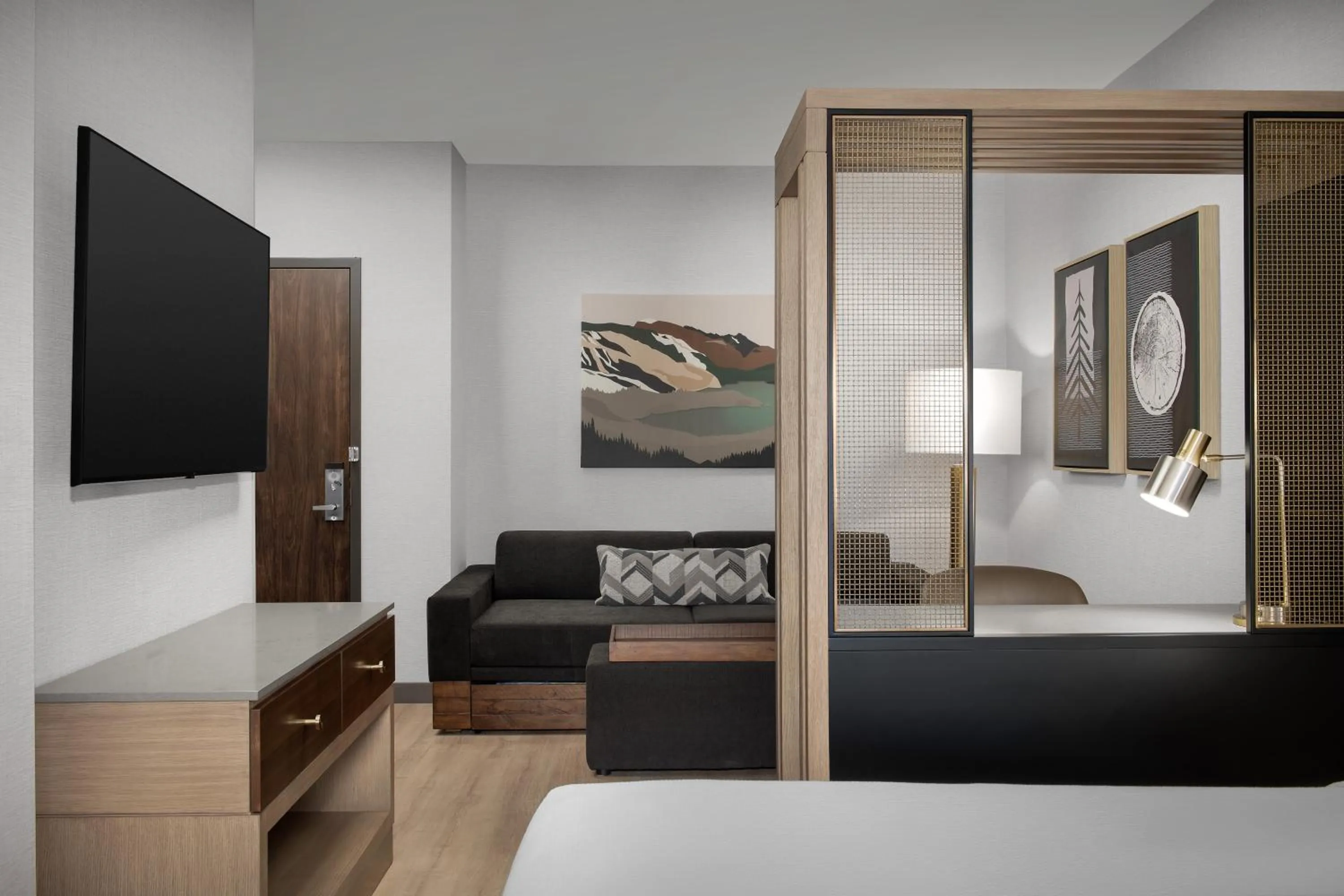 Bed in SpringHill Suites by Marriott Sandpoint