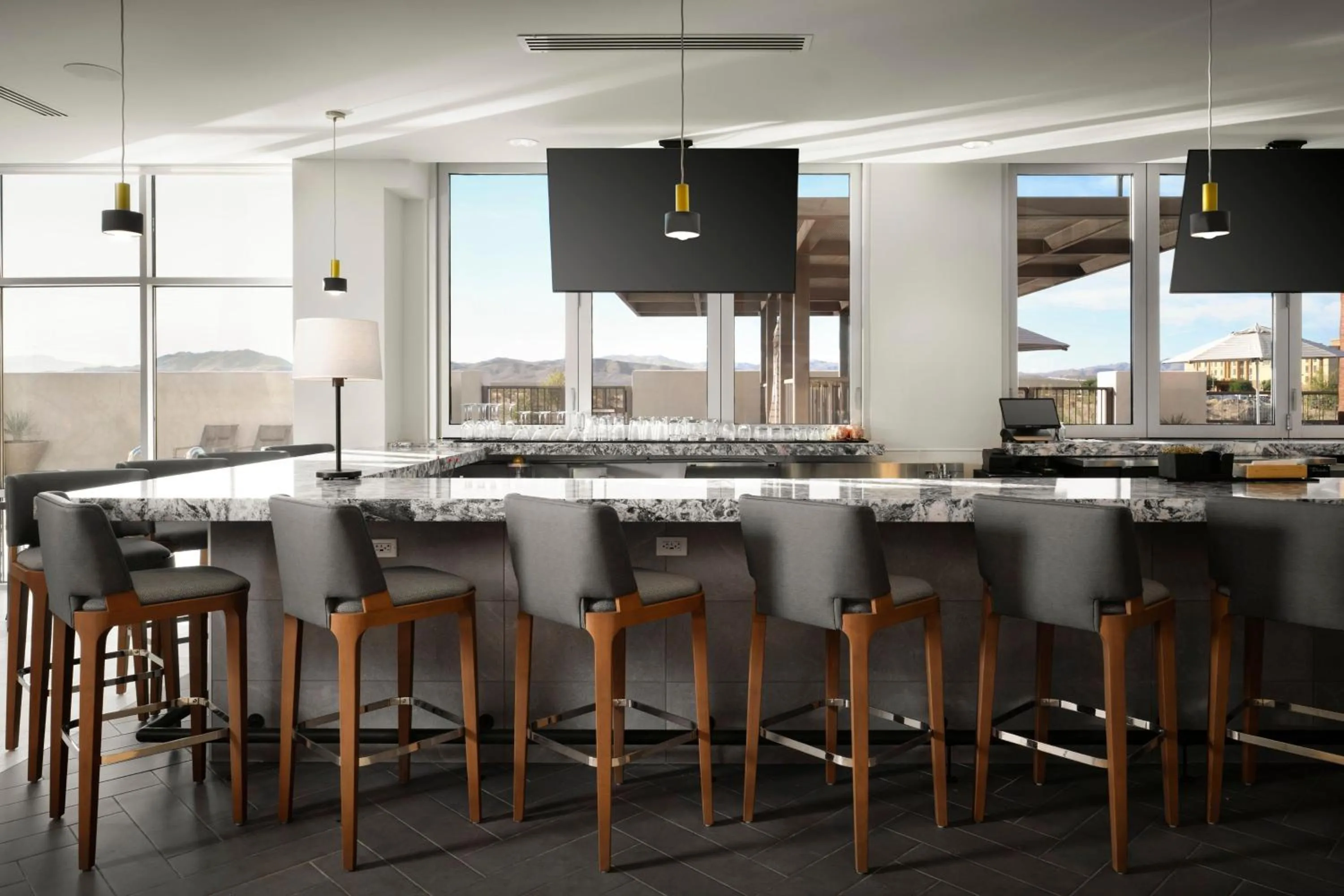 Lounge or bar in Fairfield by Marriott Inn & Suites Barstow