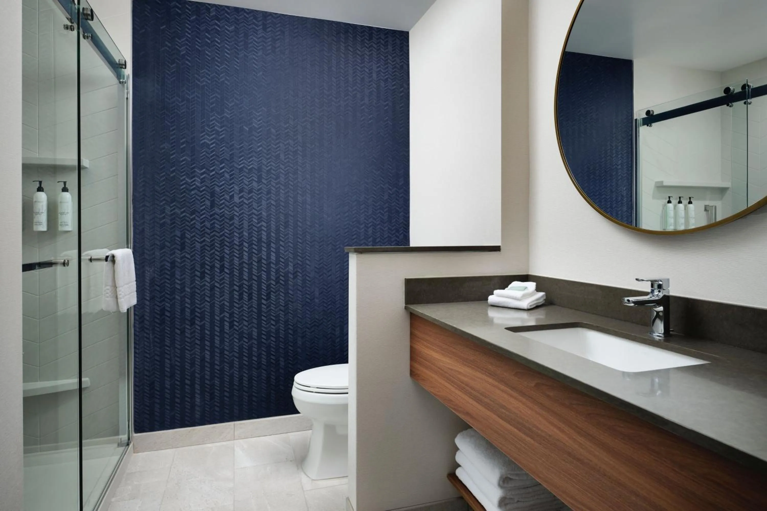 Photo of the whole room in Fairfield by Marriott Inn & Suites Barstow