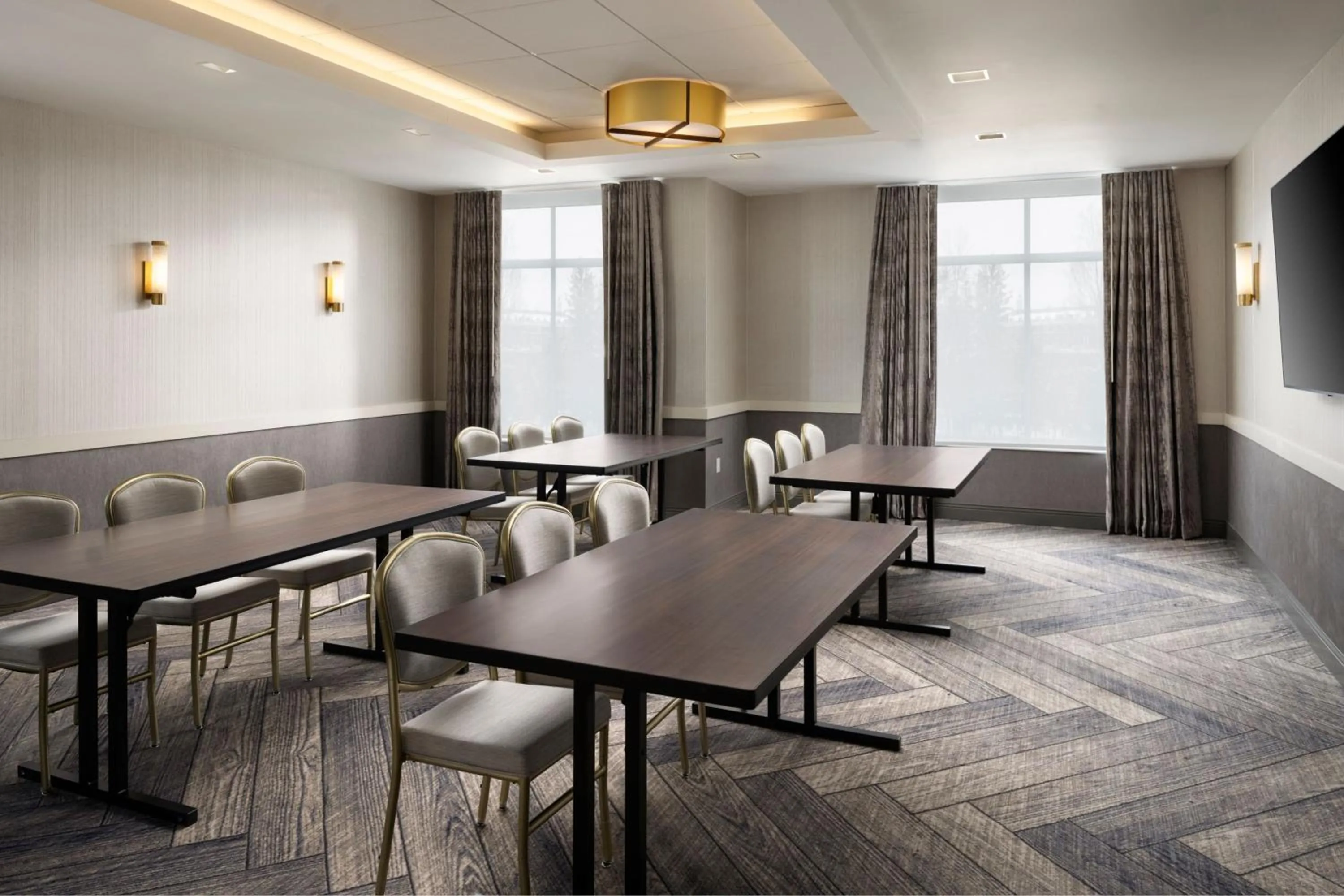 Meeting/conference room in Inn at Bellefield Residence Inn by Marriott