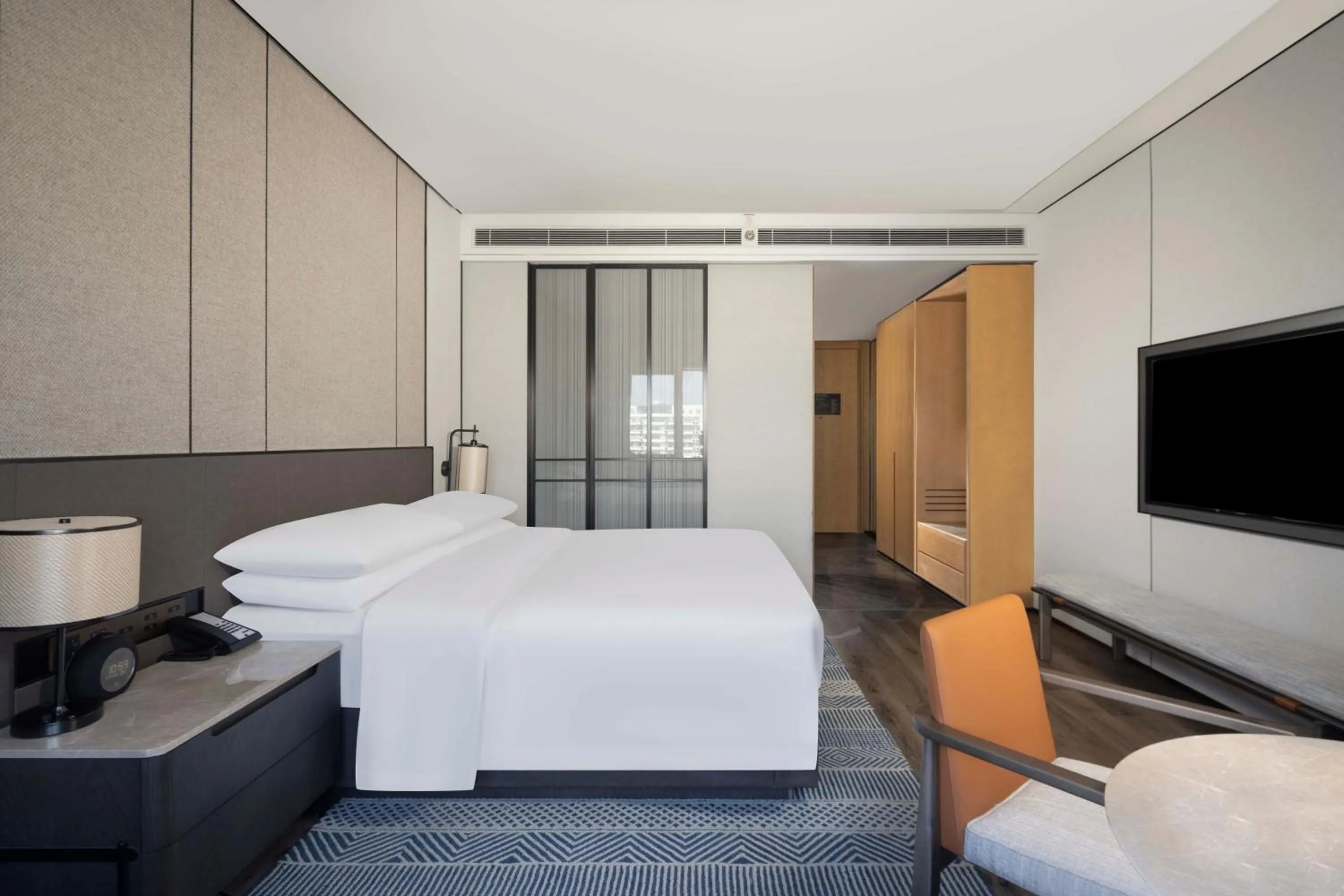 Living room, Bed in Sheraton Pujiang