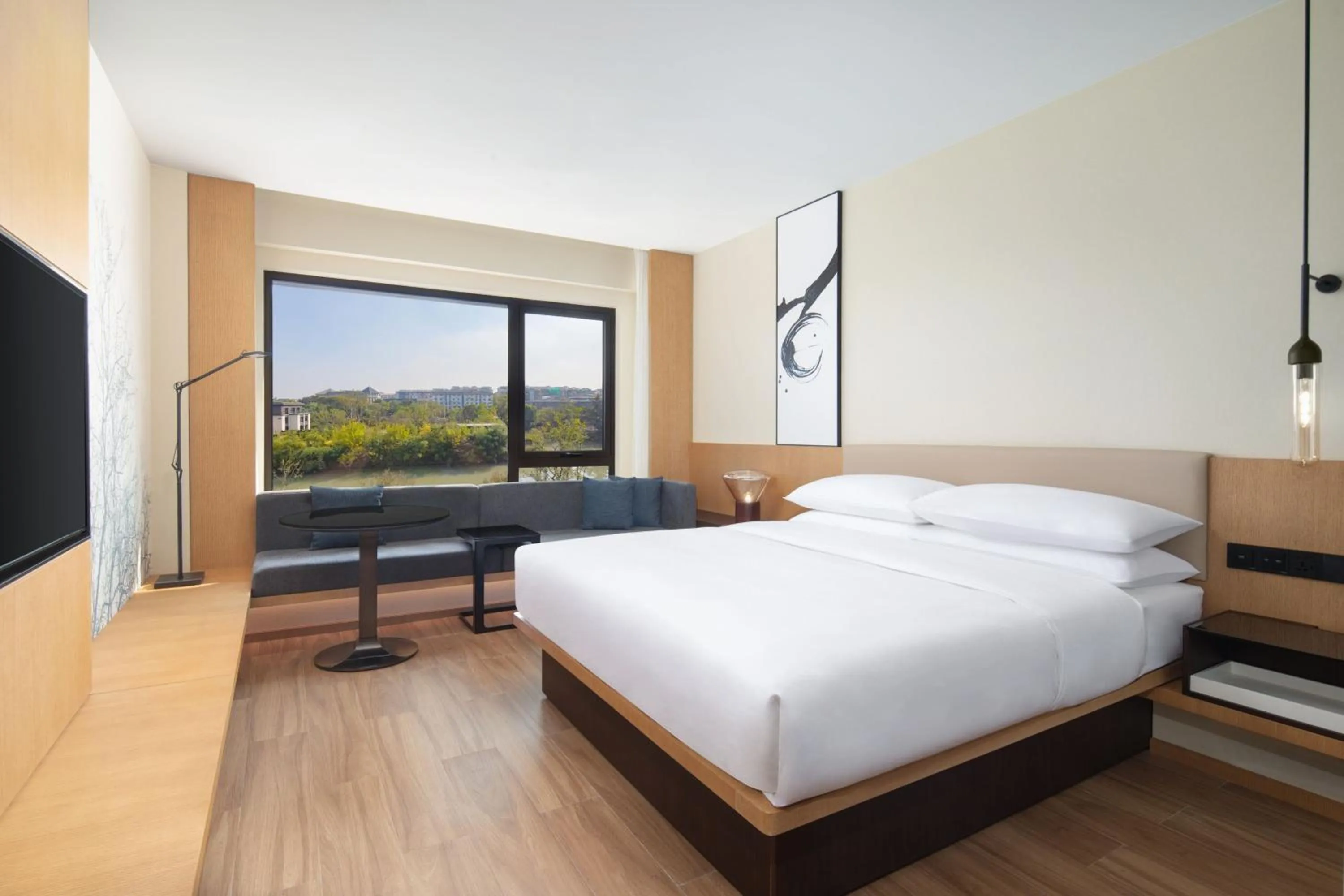 Photo of the whole room, Bed in Fairfield by Marriott Yangzhou Slender West Lake