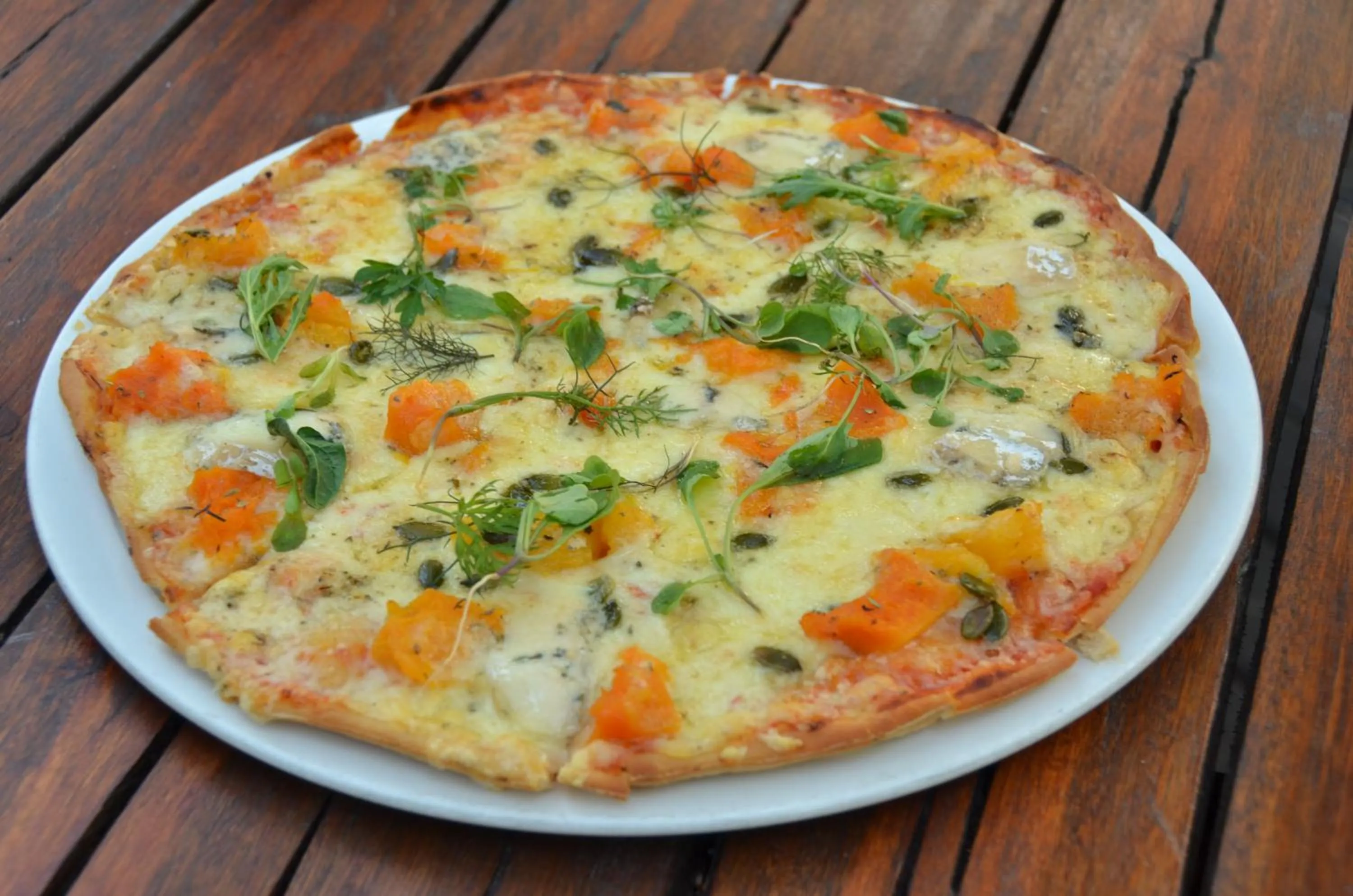 Restaurant/places to eat in eBundu Lodge