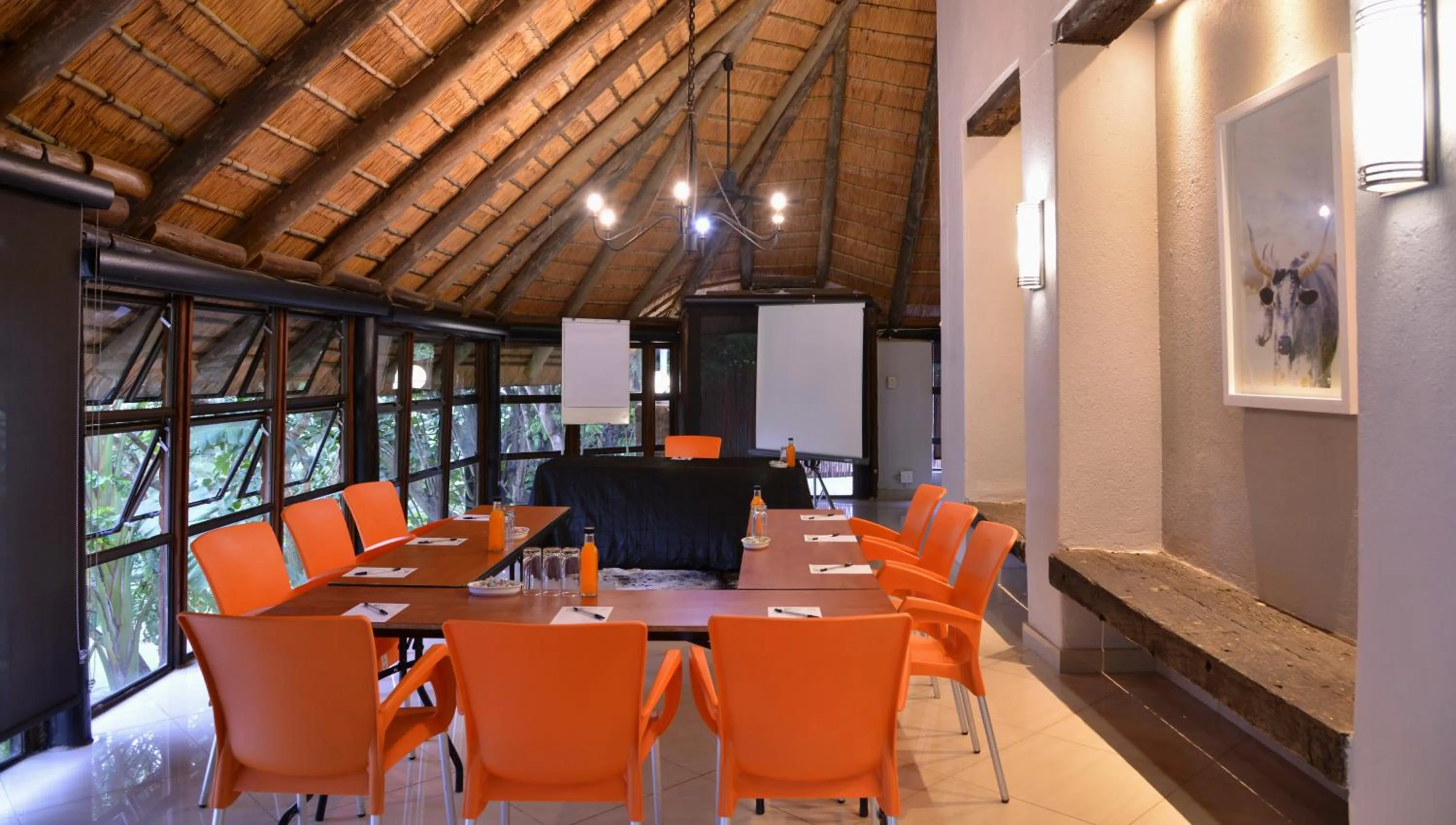 Meeting/conference room in eBundu Lodge