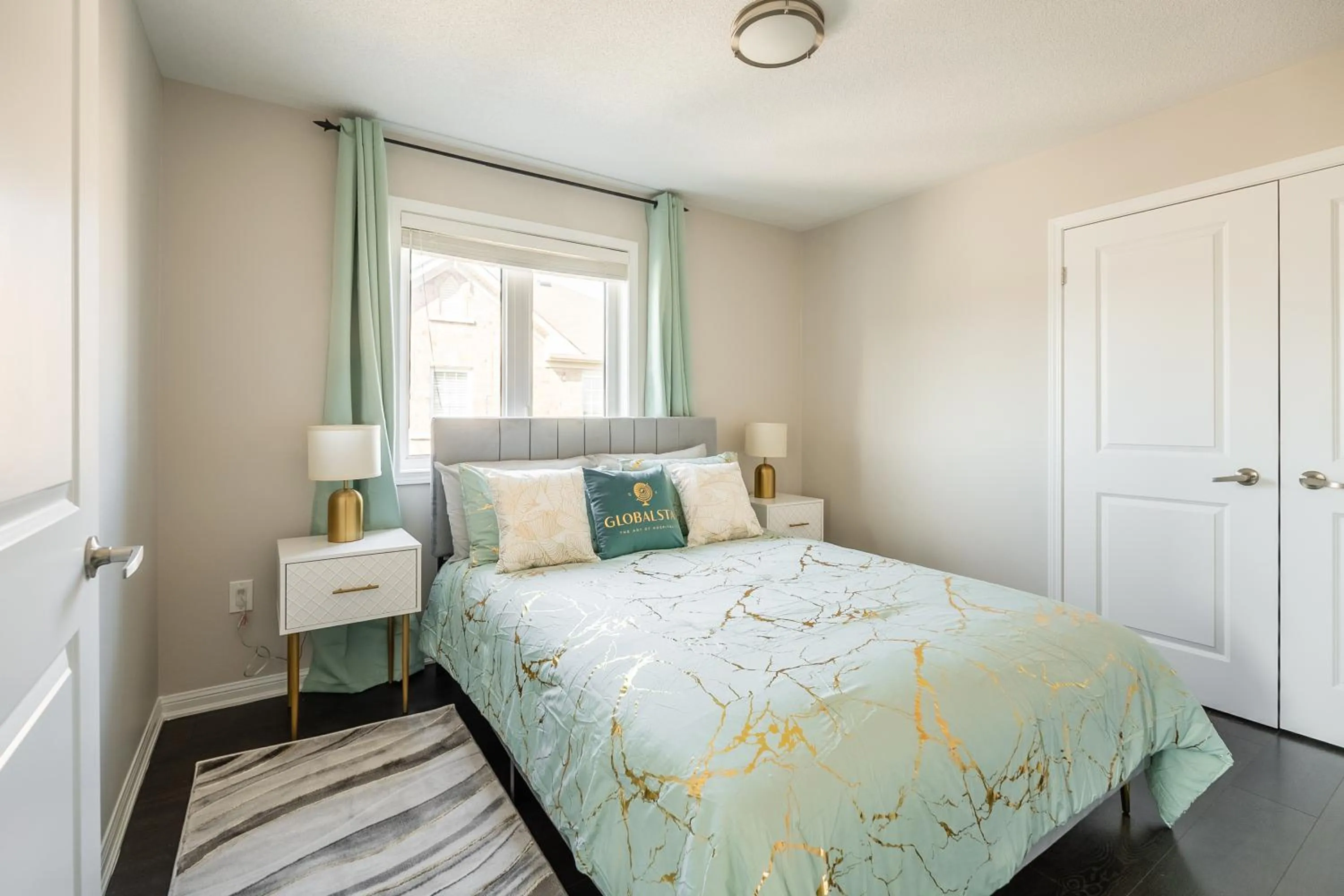 Bed in GlobalStay 3 Bedroom House with Parking Brampton