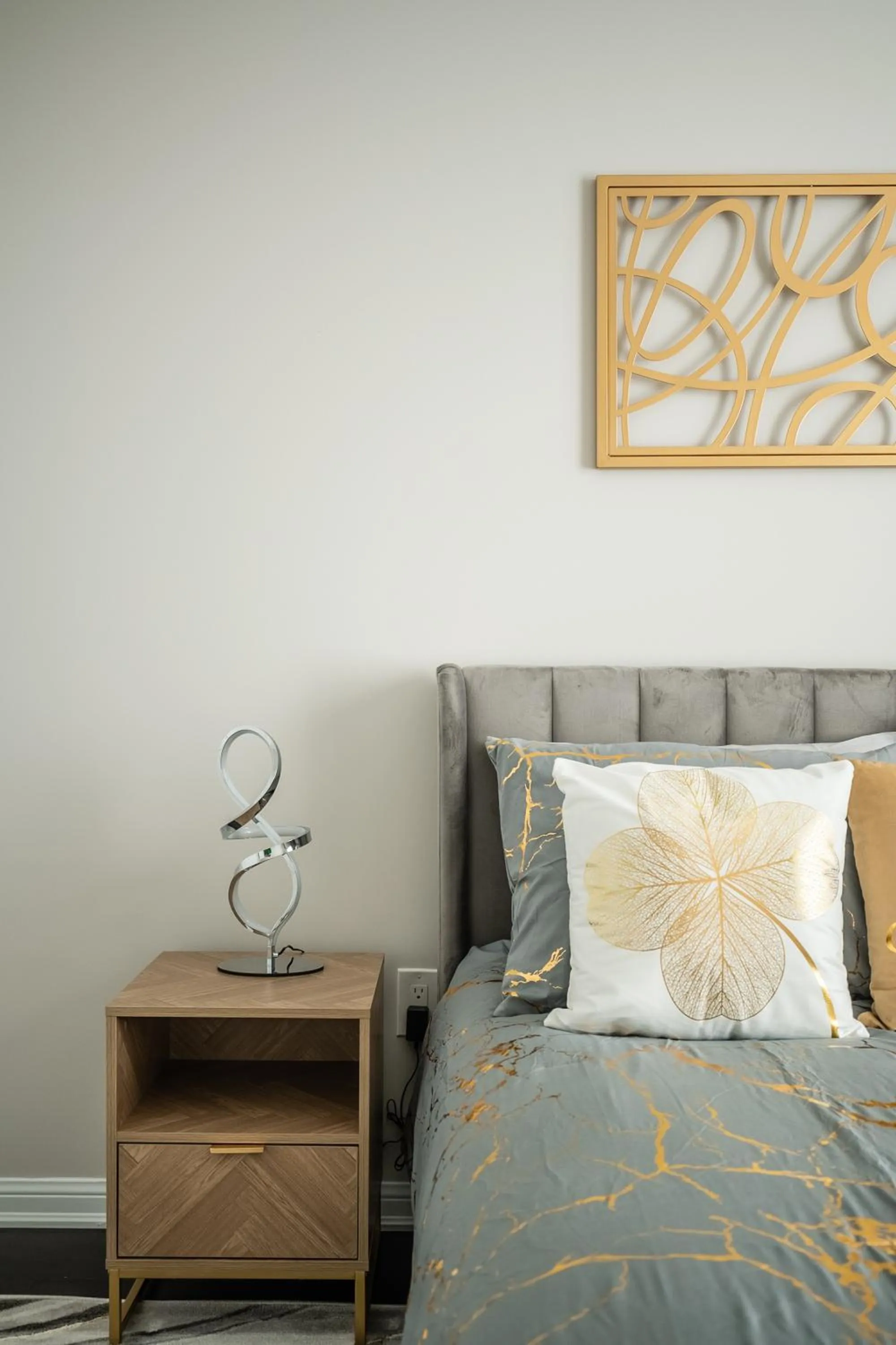 Bed in GlobalStay 3 Bedroom House with Parking Brampton