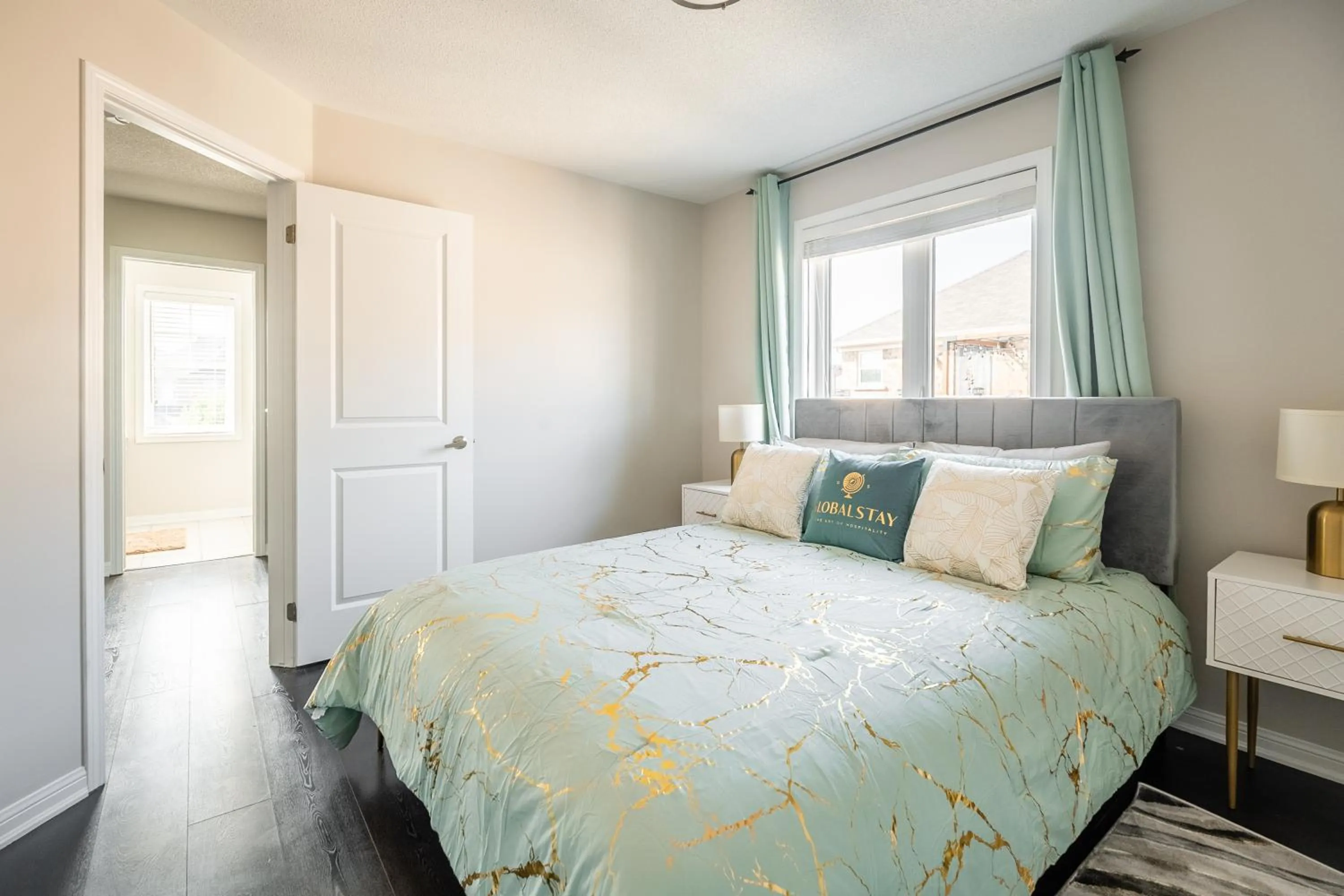 Bed in GlobalStay 3 Bedroom House with Parking Brampton