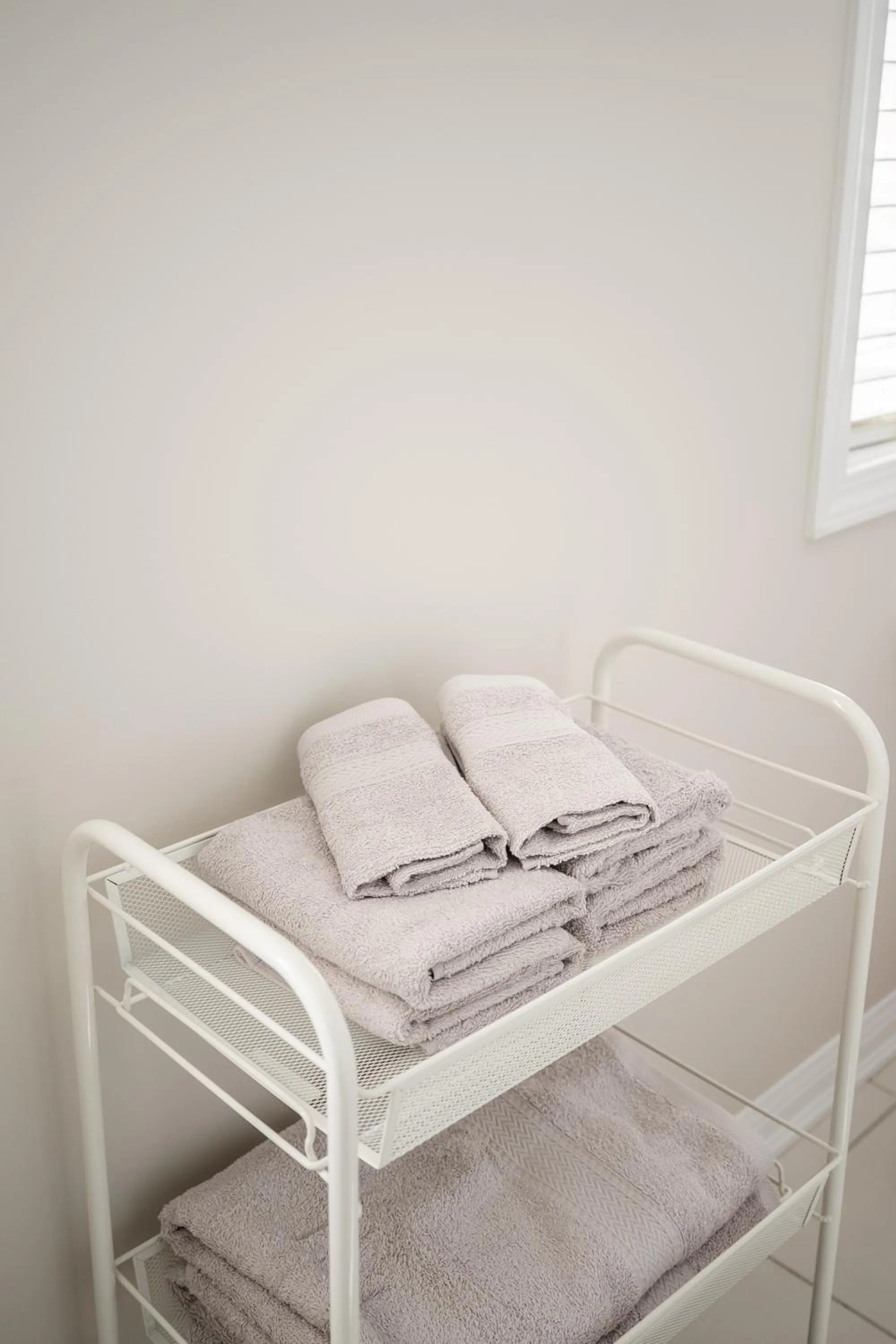 towels, Bed in GlobalStay 3 Bedroom House with Parking Brampton