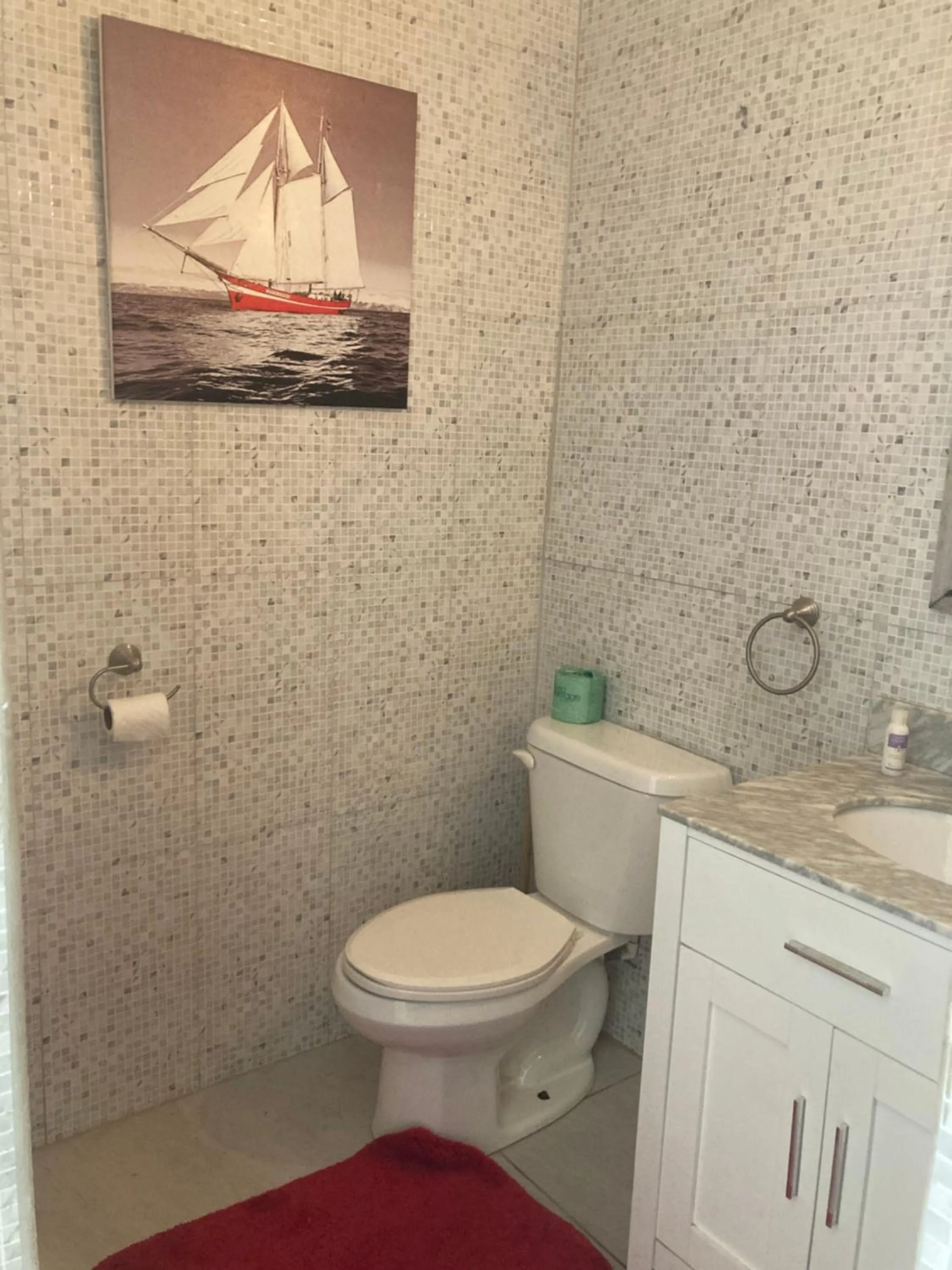 Bathroom in The Lodge - Antigua