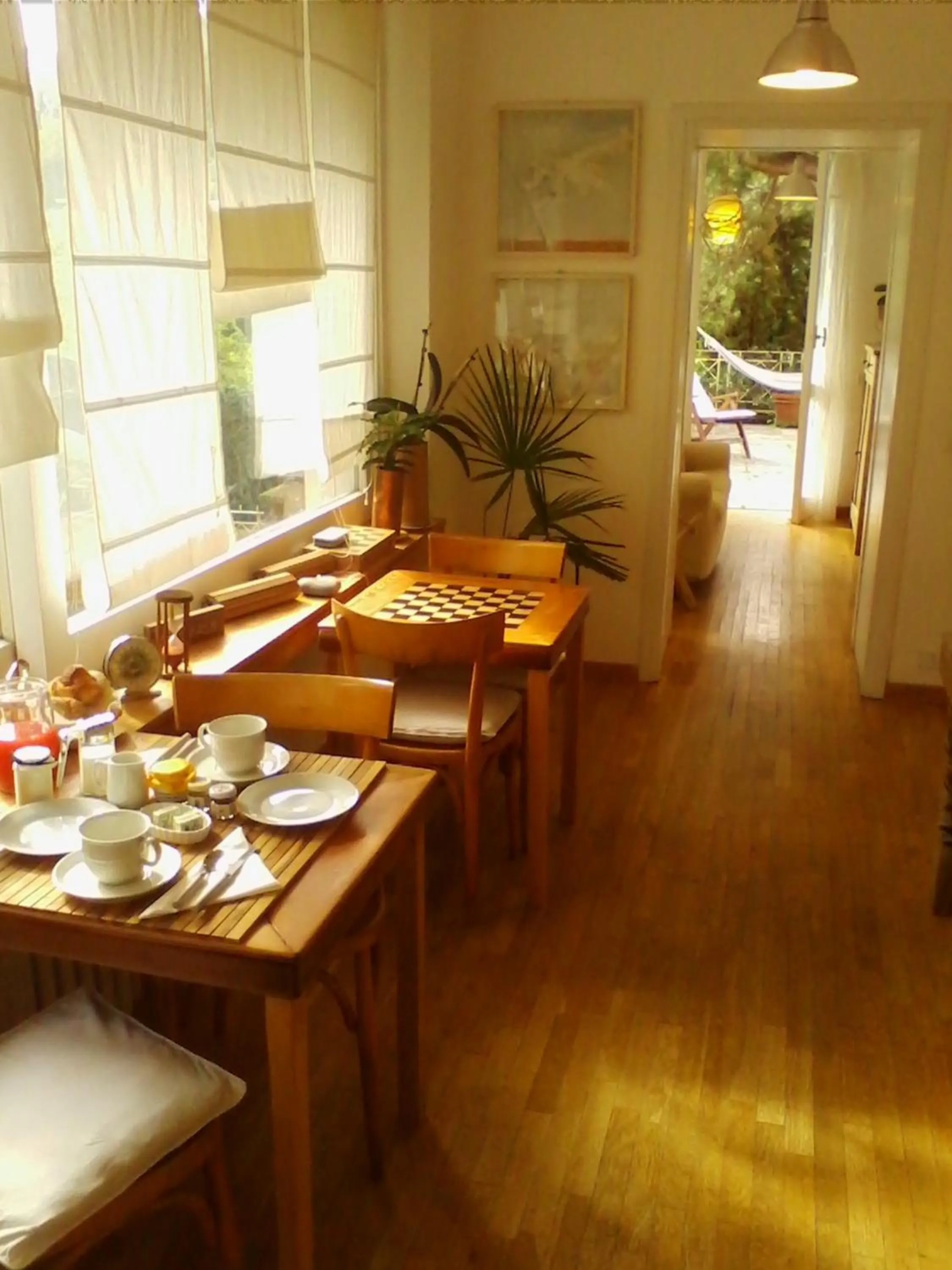 Dining area in apartment BB Lago Nel Pagliaio