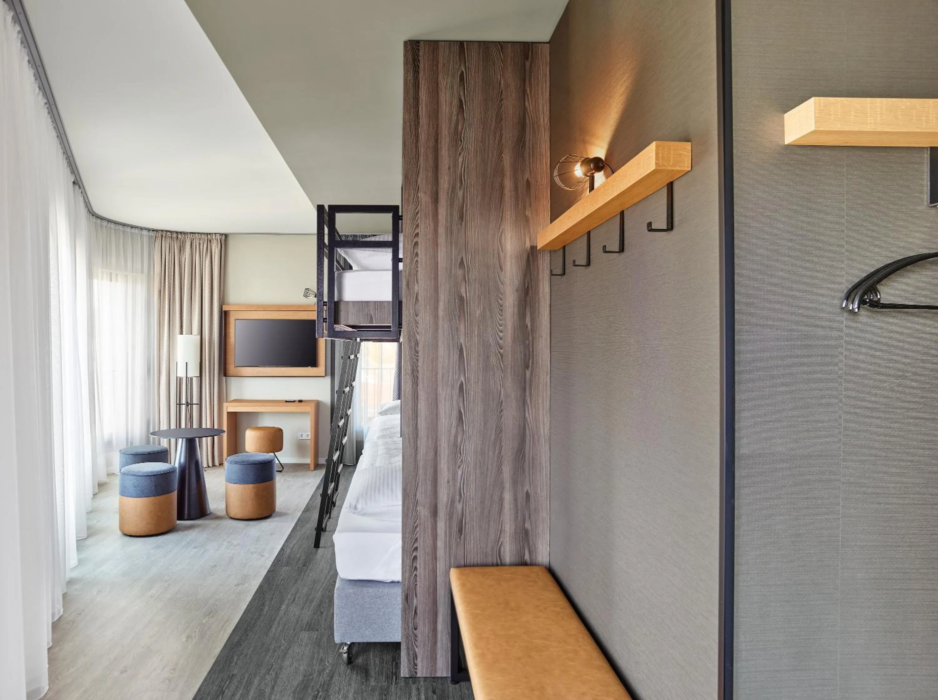 Bed in H2 Hotel Saarbrücken