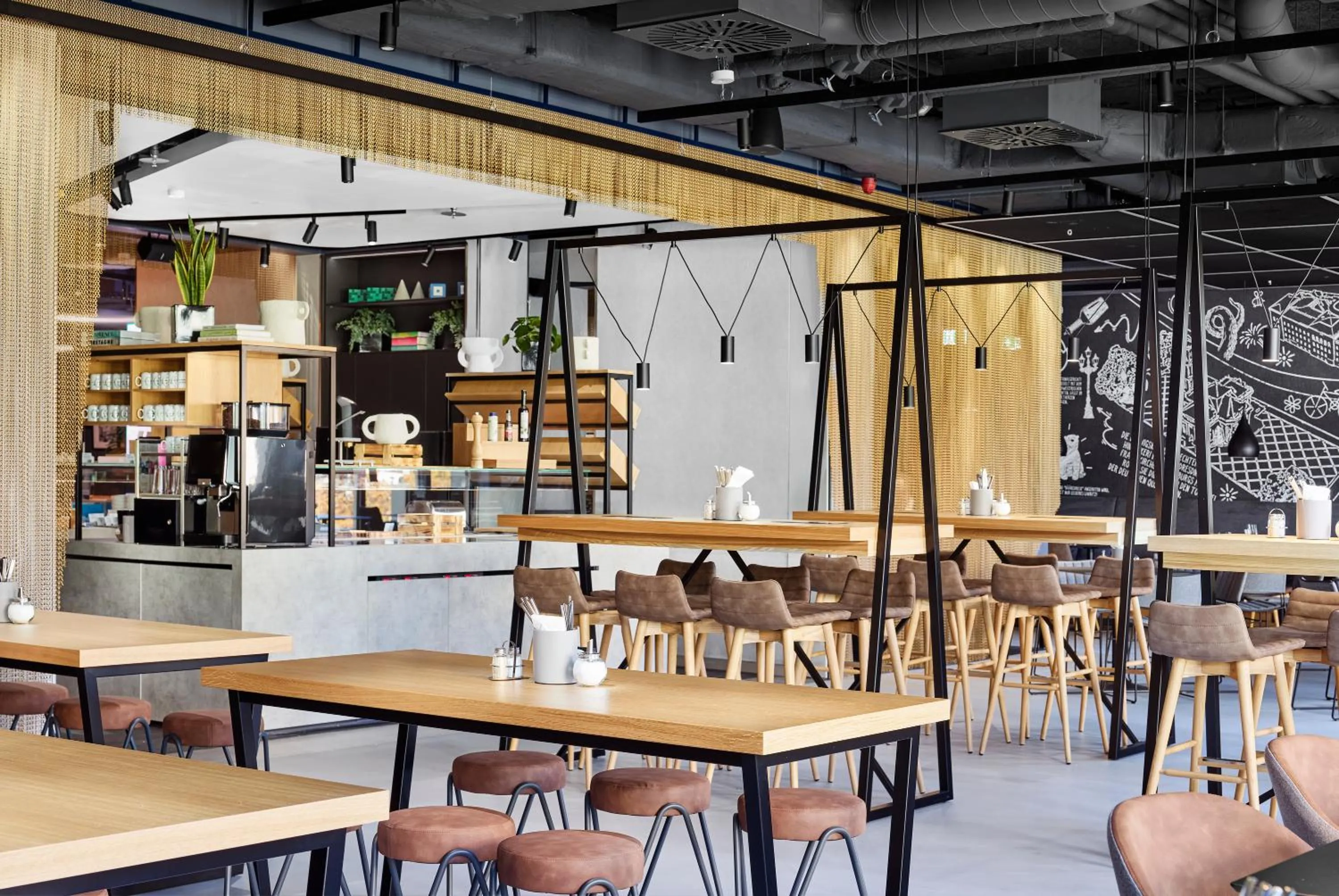 Breakfast in H2 Hotel Saarbrücken