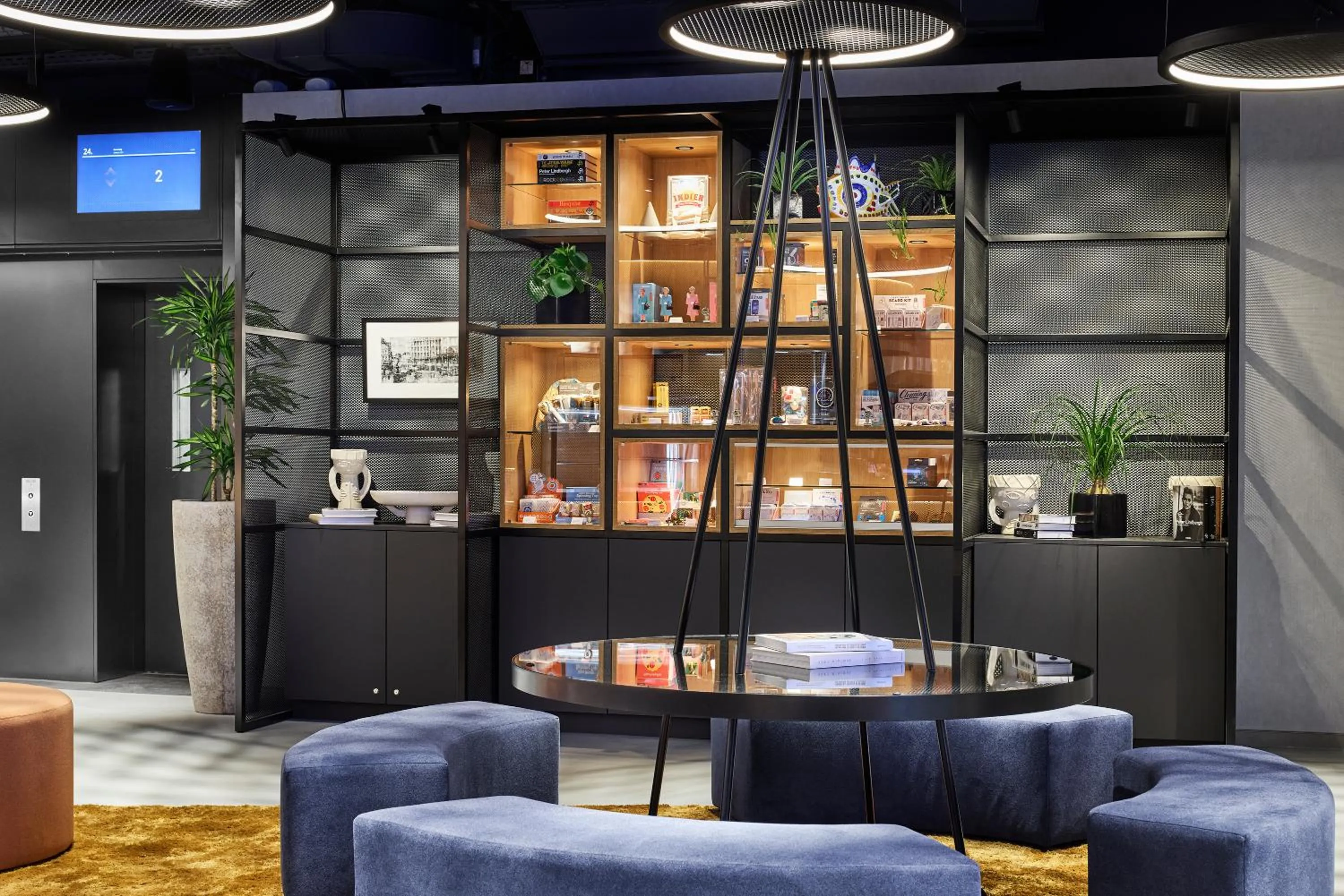 Lobby or reception in H2 Hotel Saarbrücken