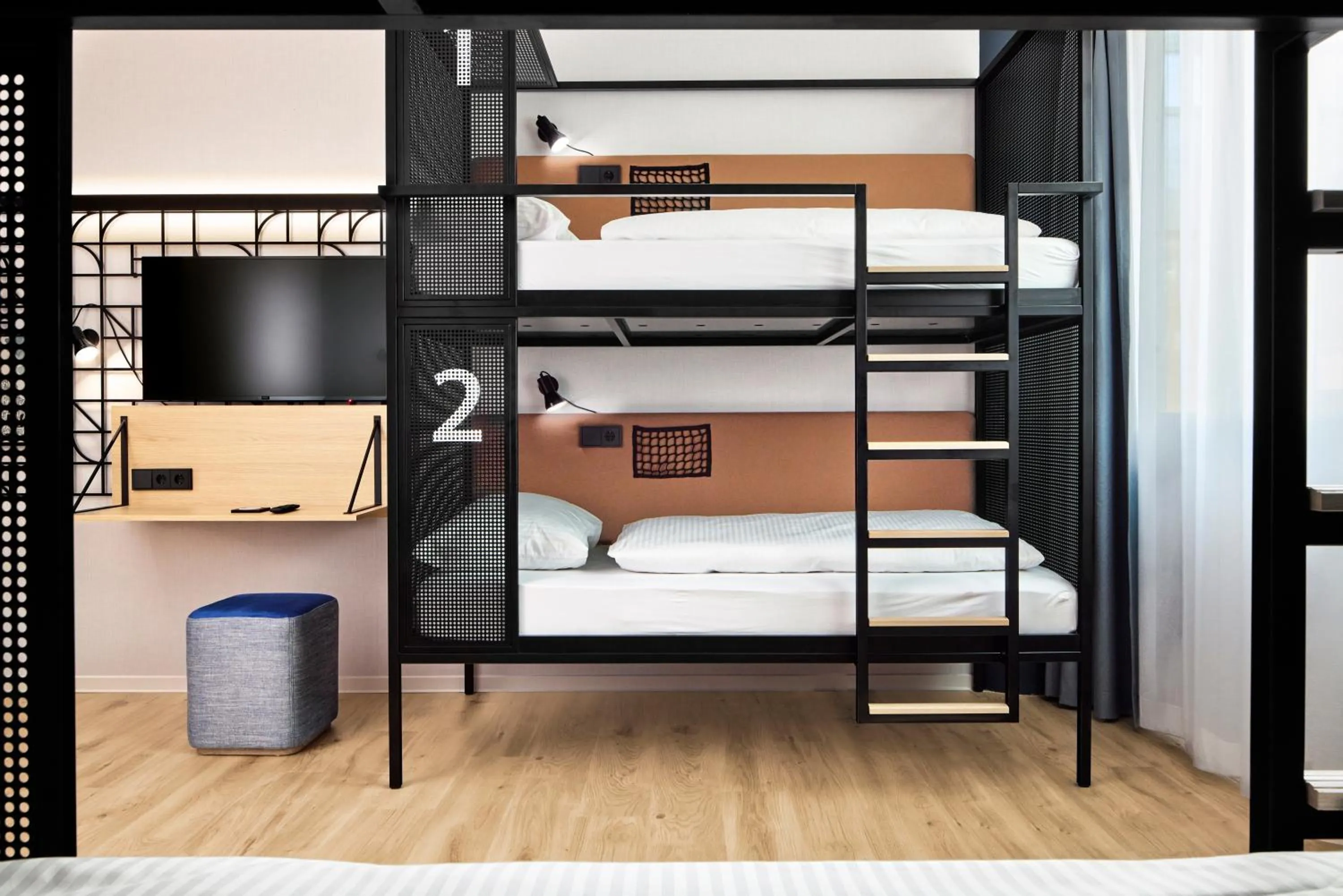 TV and multimedia, Bed in H2 Hotel Wien Schönbrunn