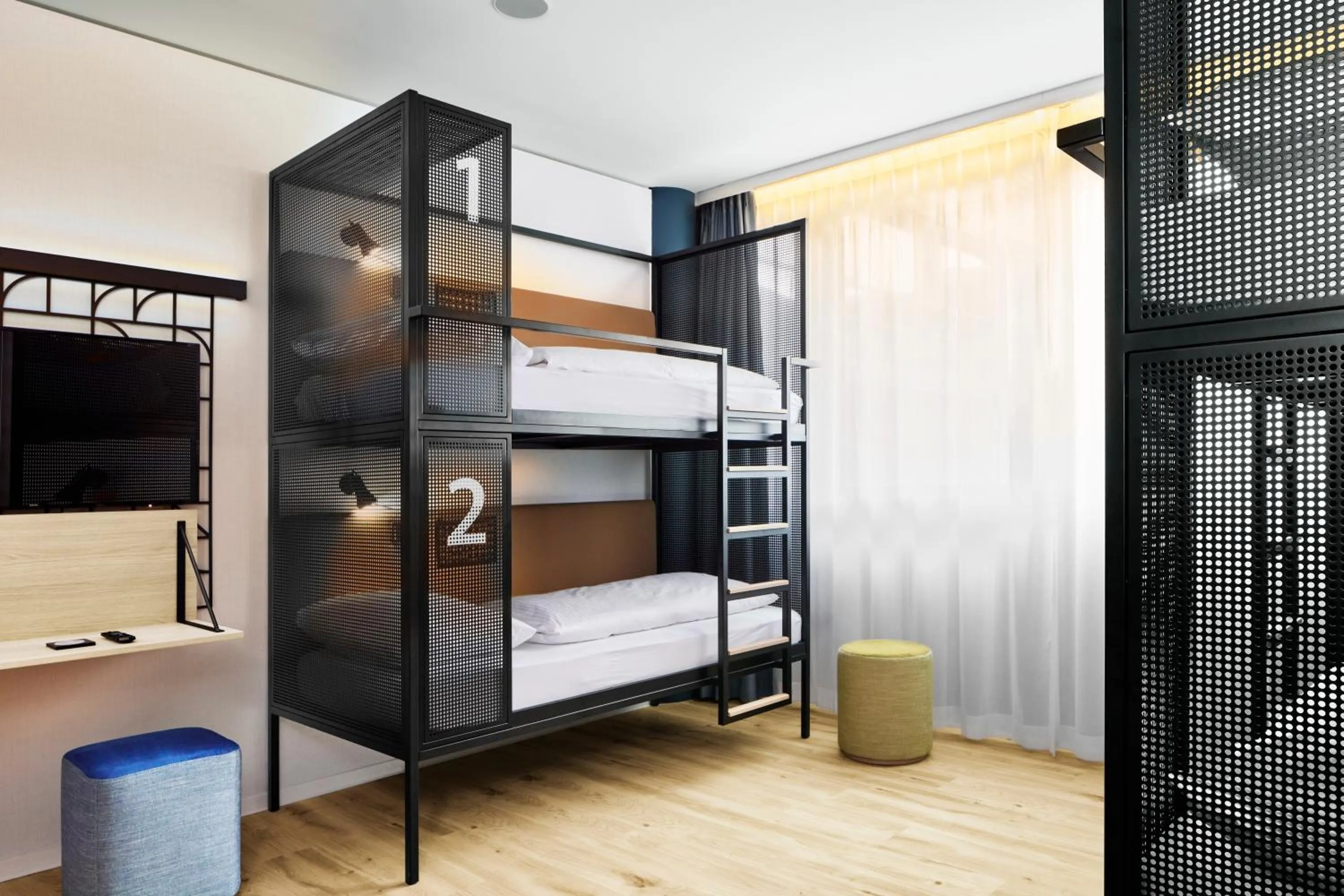 TV and multimedia, Bed in H2 Hotel Wien Schönbrunn