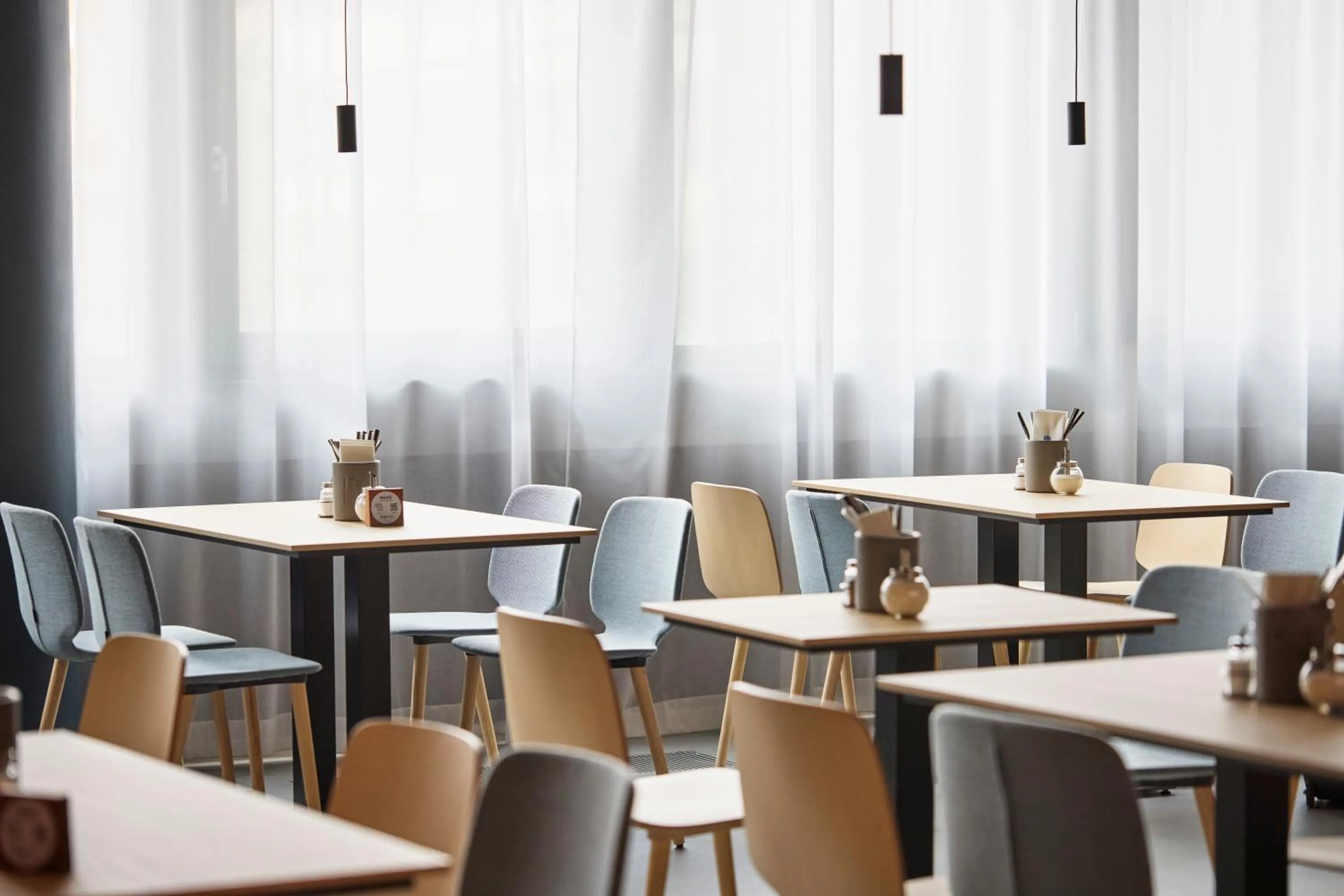 Restaurant/places to eat in H2 Hotel Wien Schönbrunn