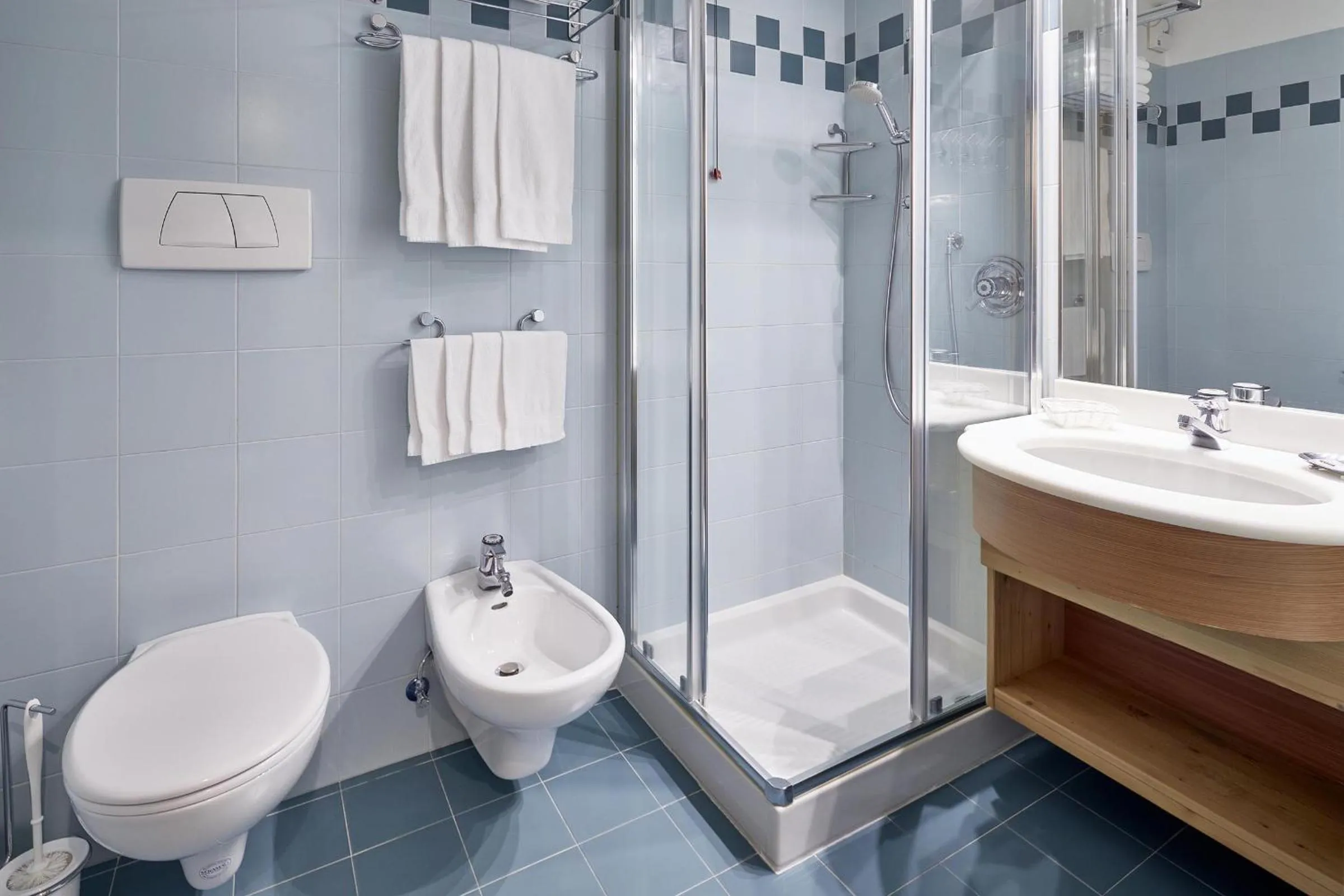 Shower in Hotel Garni dello Sportivo