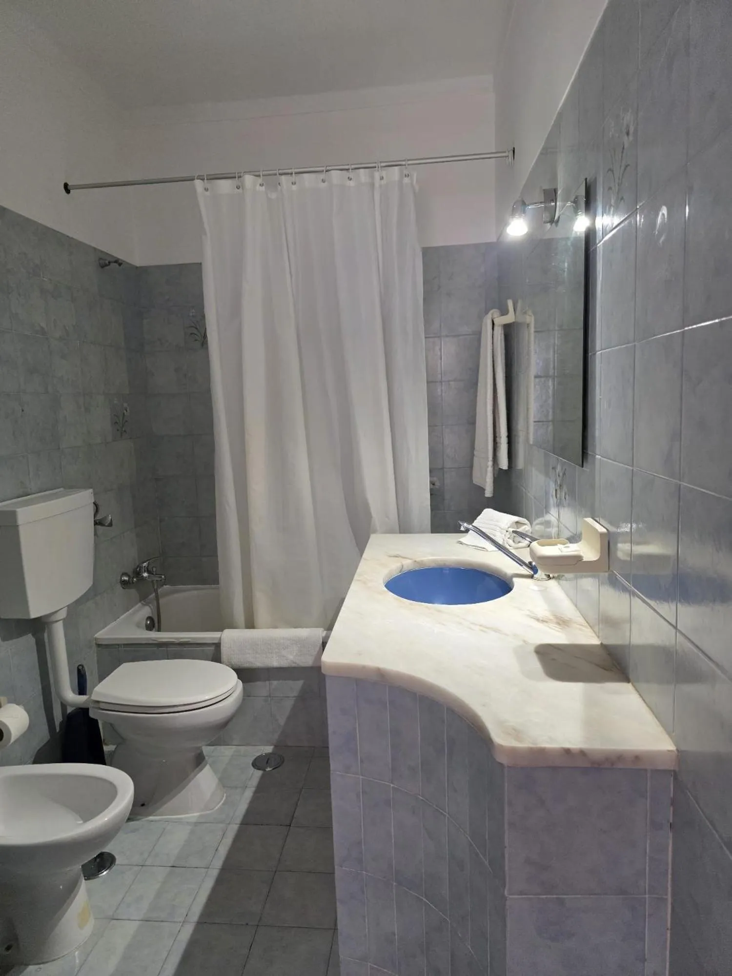 Bathroom in Apartamentos Mar-Sol Villas