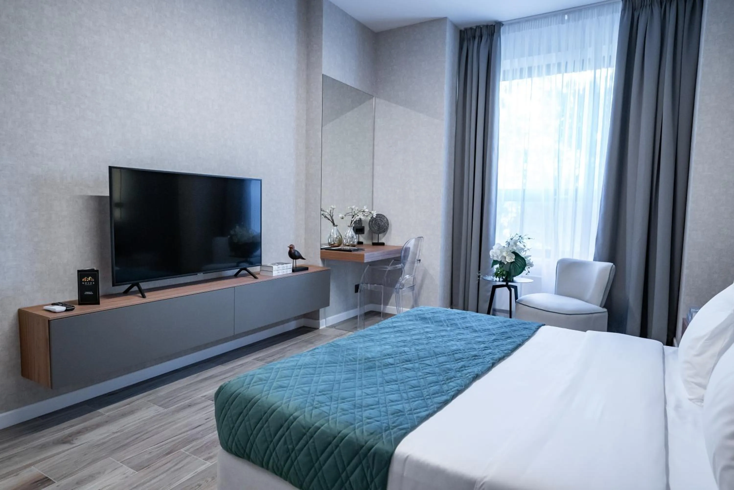 TV and multimedia in NOVOS ApartHotel