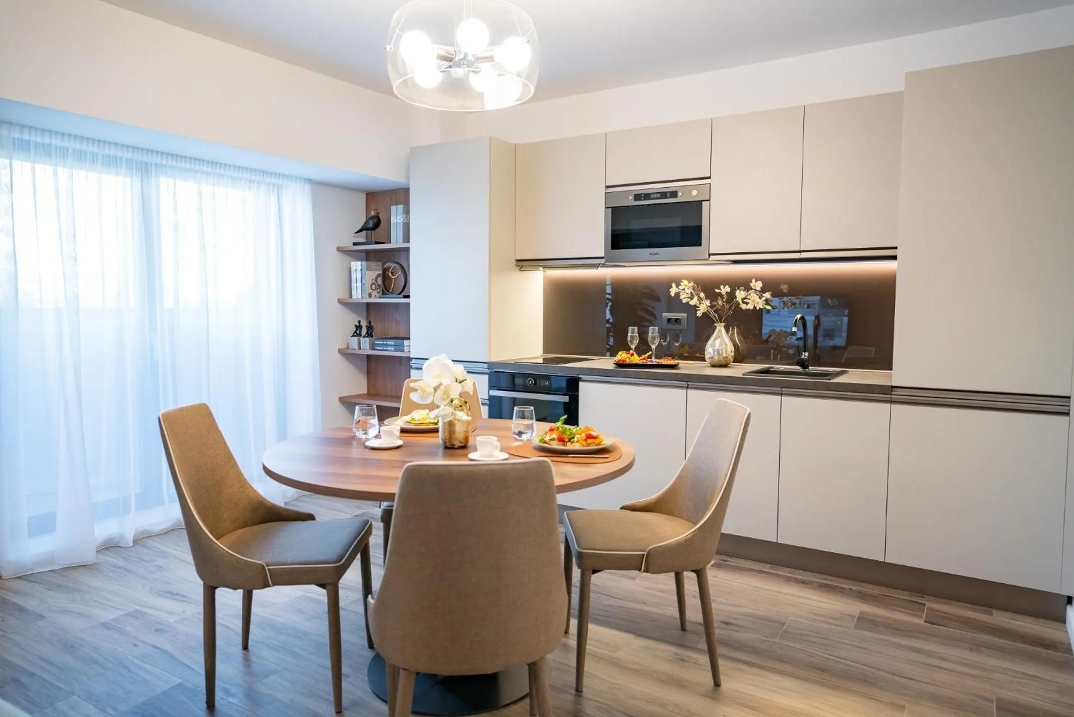 Kitchen or kitchenette in NOVOS ApartHotel