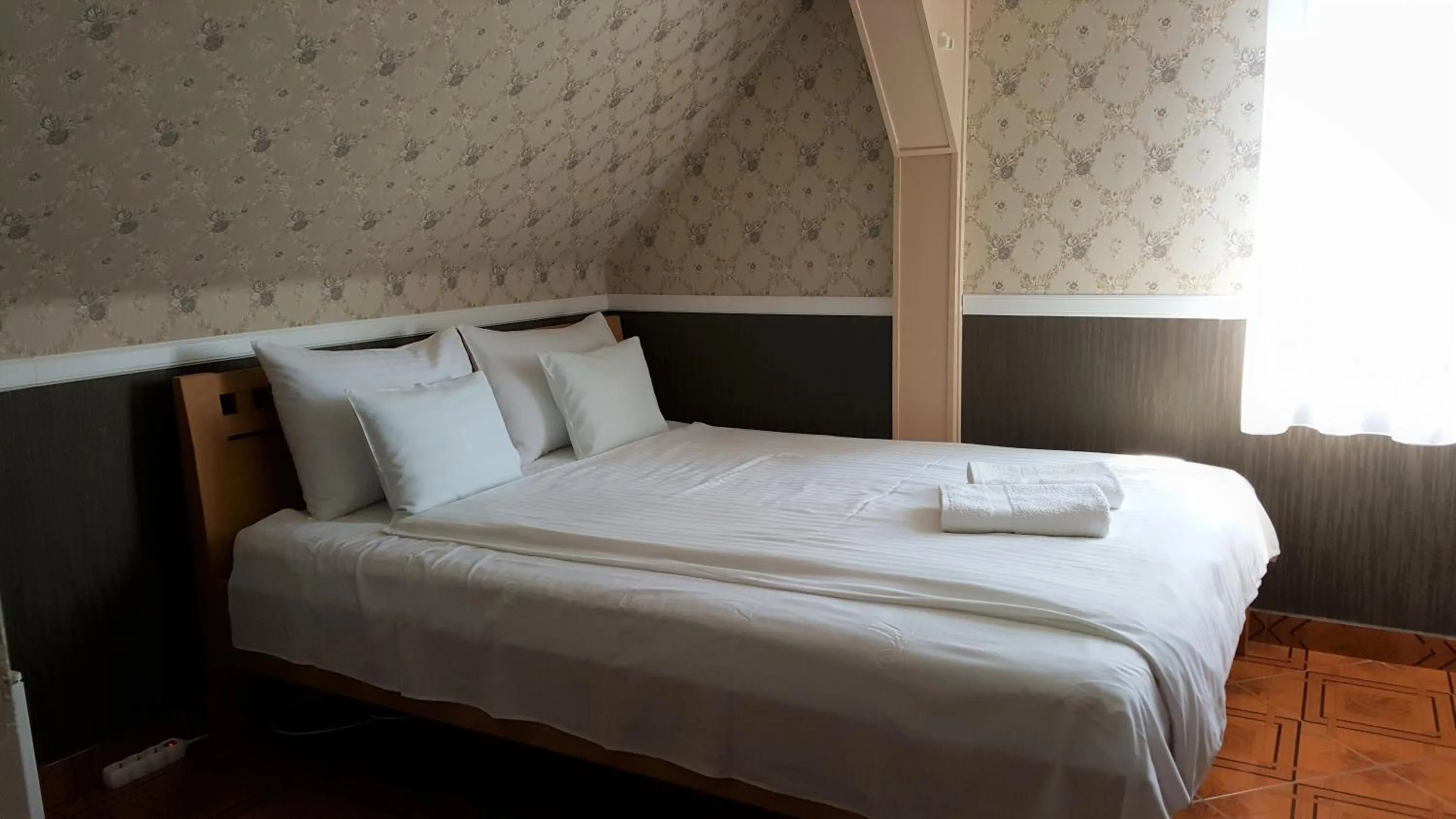 Bed in Kitti Panzió