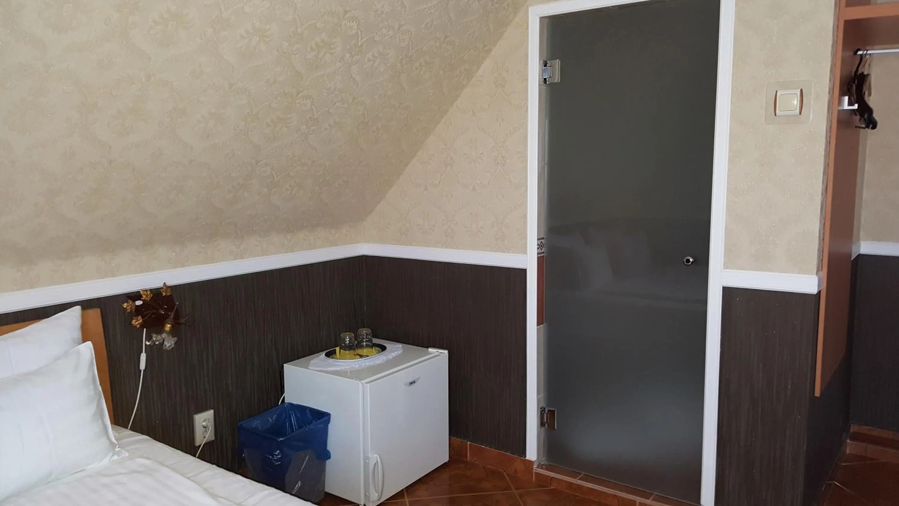 Bedroom, Bed in Kitti Panzió