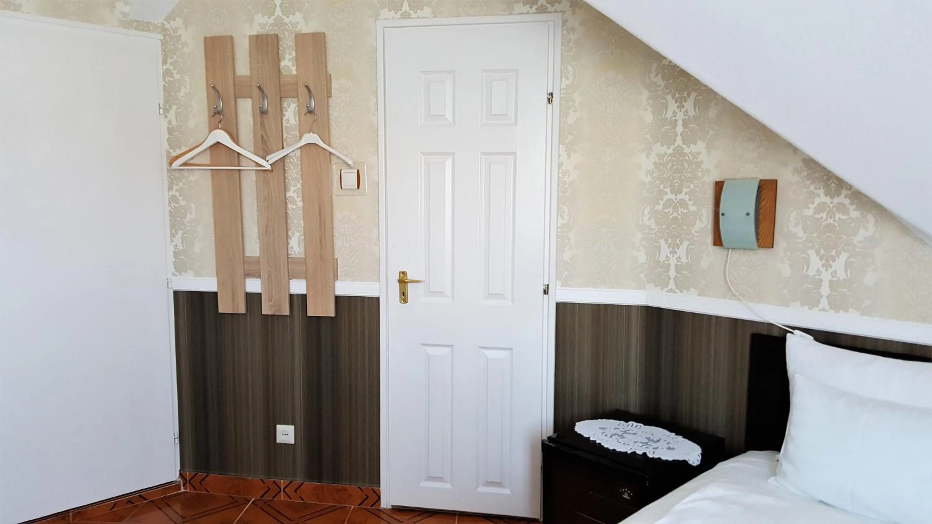 Bedroom, Bed in Kitti Panzió