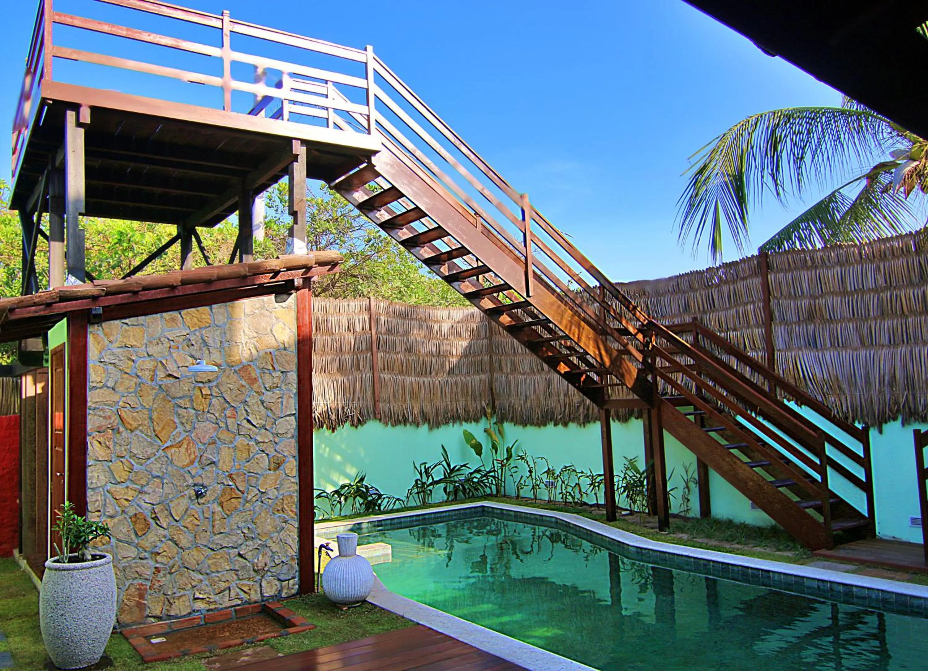 Swimming pool in Pousada Jurará e Vila Jurará